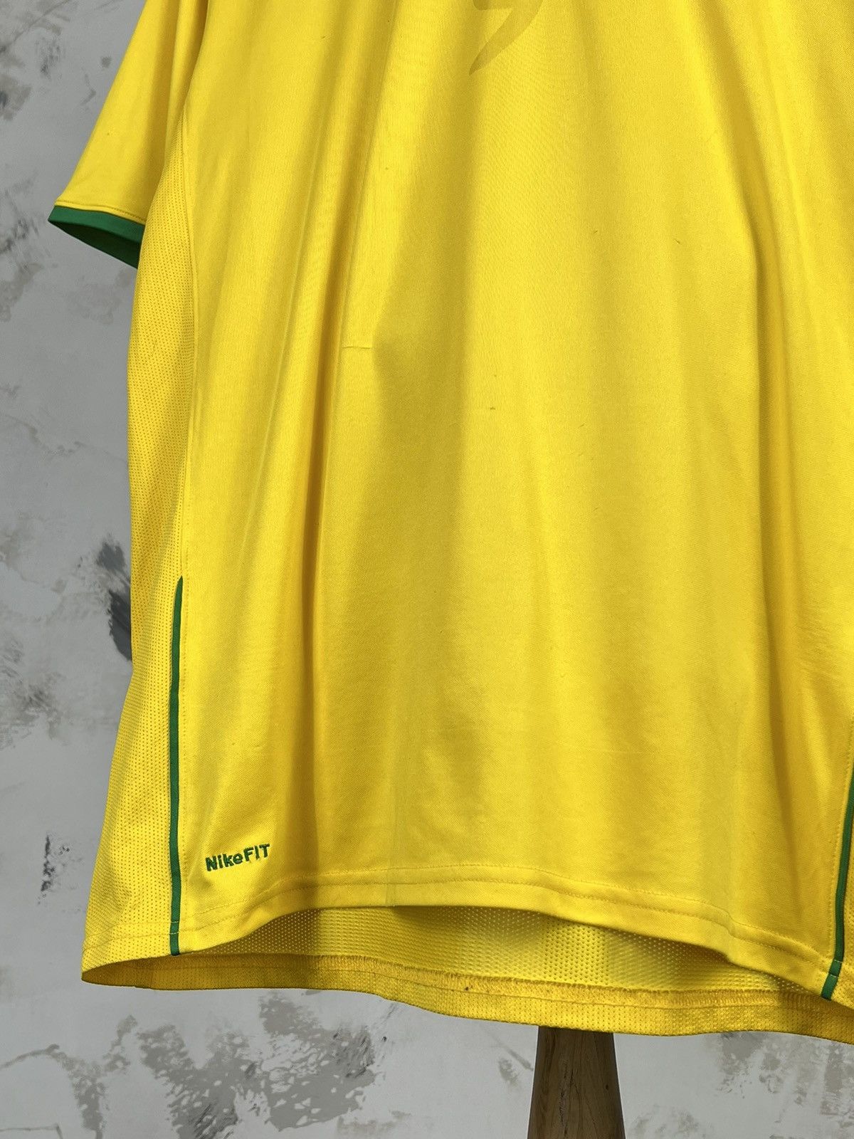 Nike Vintage Nike Brazil National Team Jersey 9 Size L - XL Size US XL / EU 56 / 4 - 3 Thumbnail