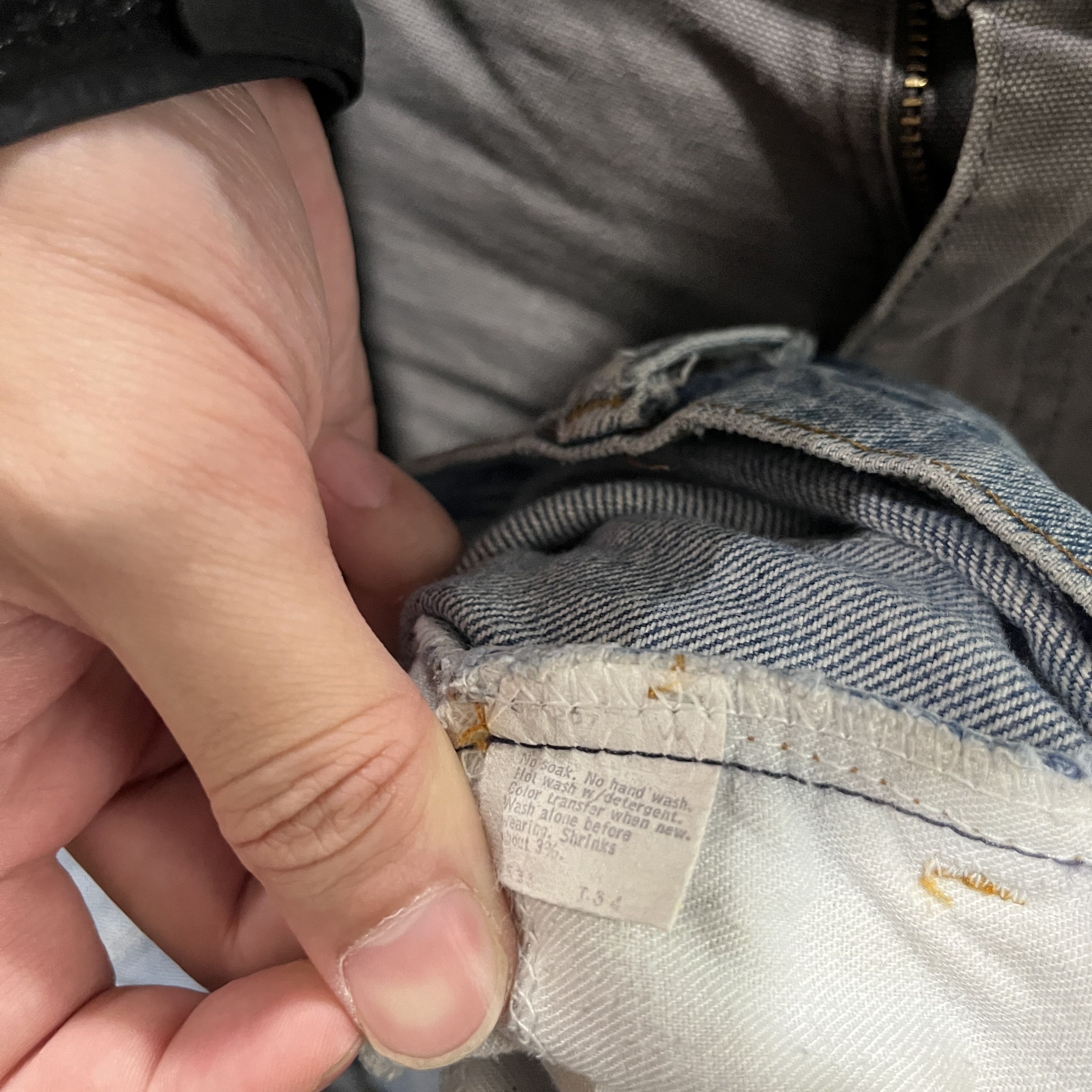 Levi's 1970s Flared Lightwash Denim Size US 42 / EU 58 - 4 Thumbnail