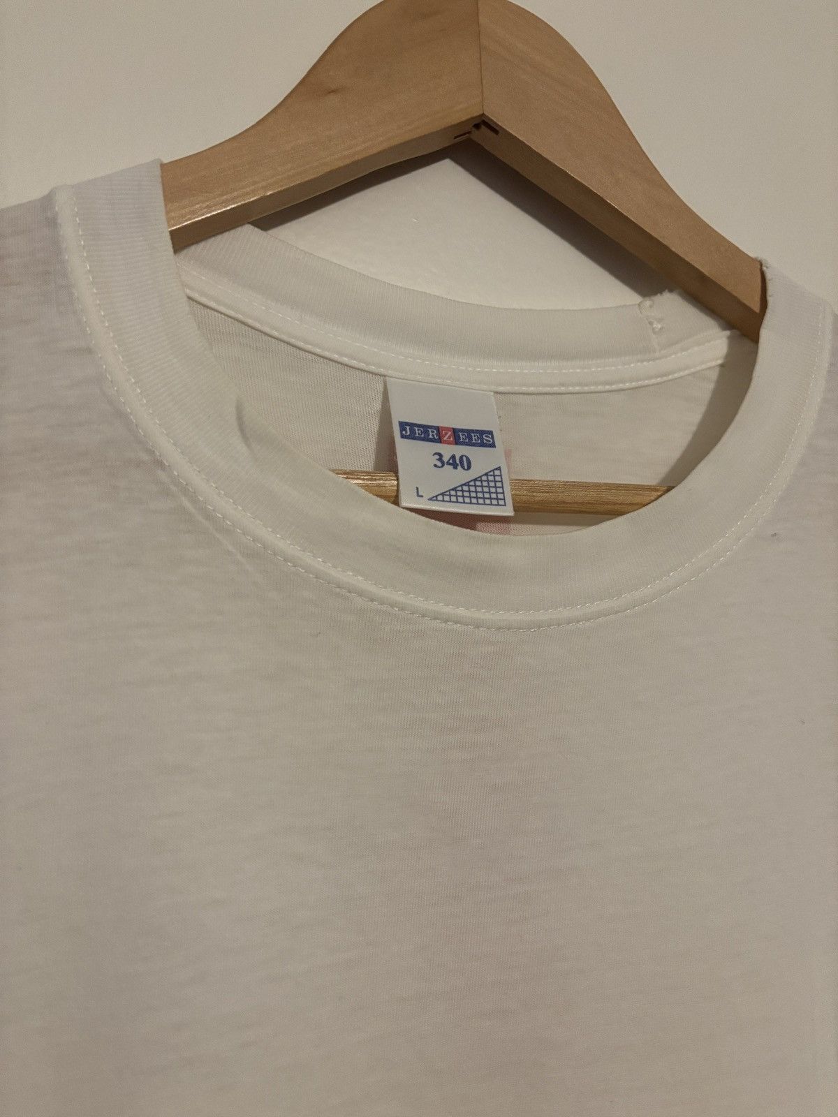 Prada Vintage Bootleg Prada Linea Rossa/ Luna Rossa Paper Thin Tee Size US L / EU 52-54 / 3 - 9 Thumbnail