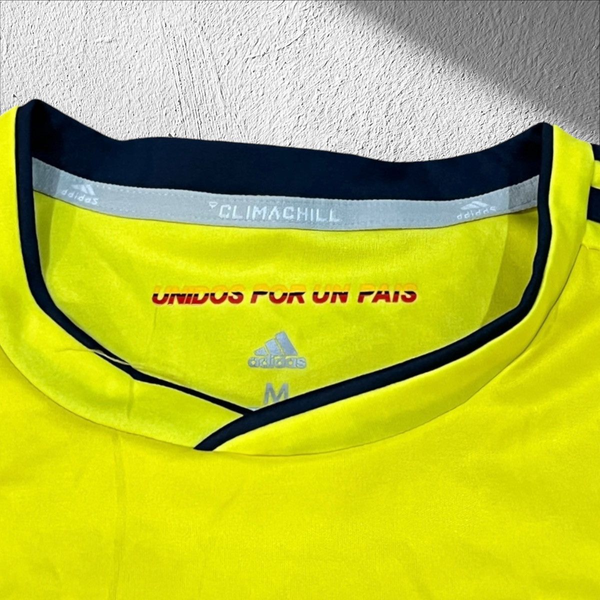 Adidas Colombia 2018-19 Adidas Home Authentic Kit Soccer Jersey Size US M / EU 48-50 / 2 - 5 Thumbnail
