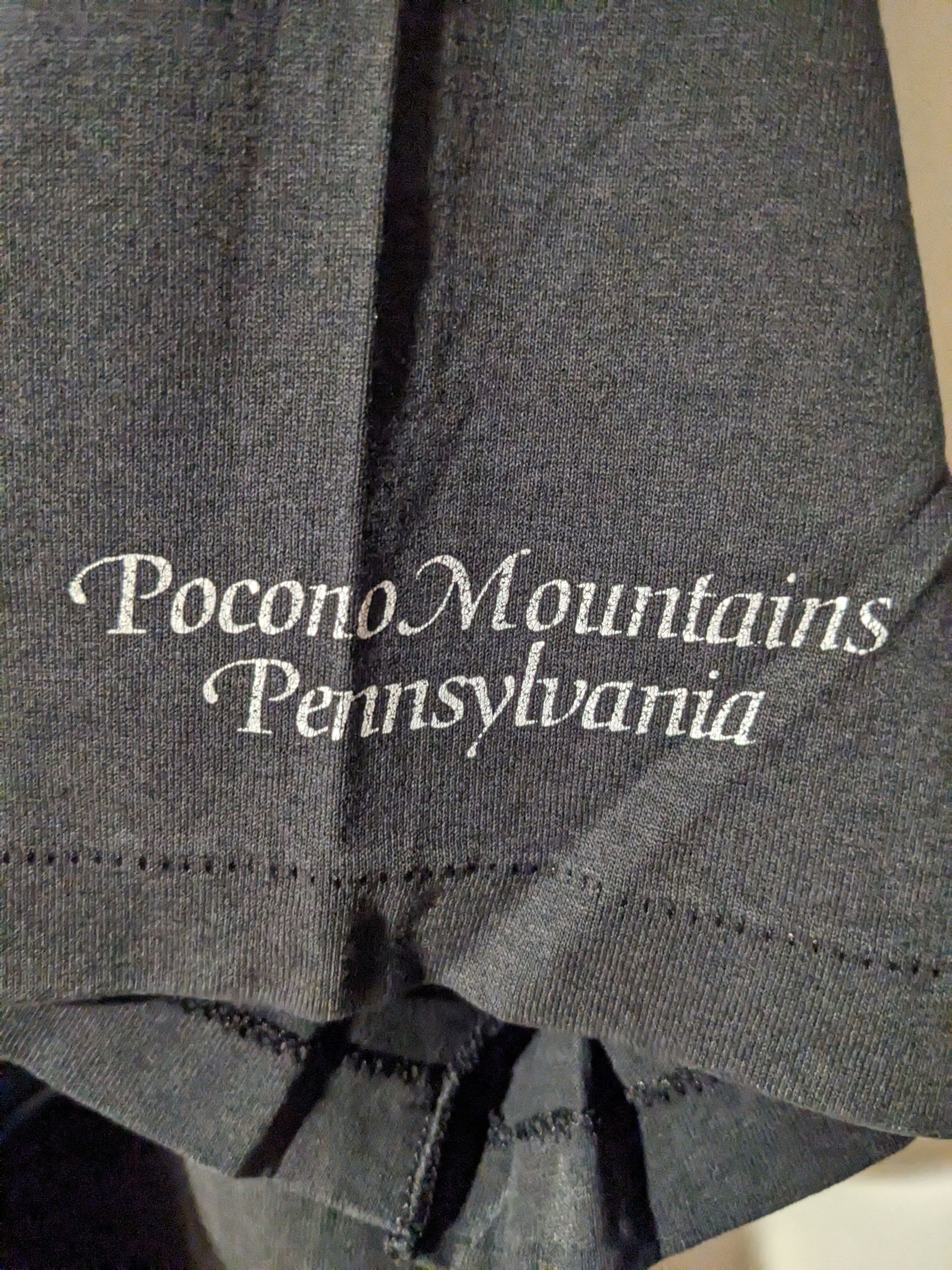 Vintage Vintage 1991 Wolves Animal Nature Pocono Mountains T-Shirt Size US XL / EU 56 / 4 - 3 Thumbnail