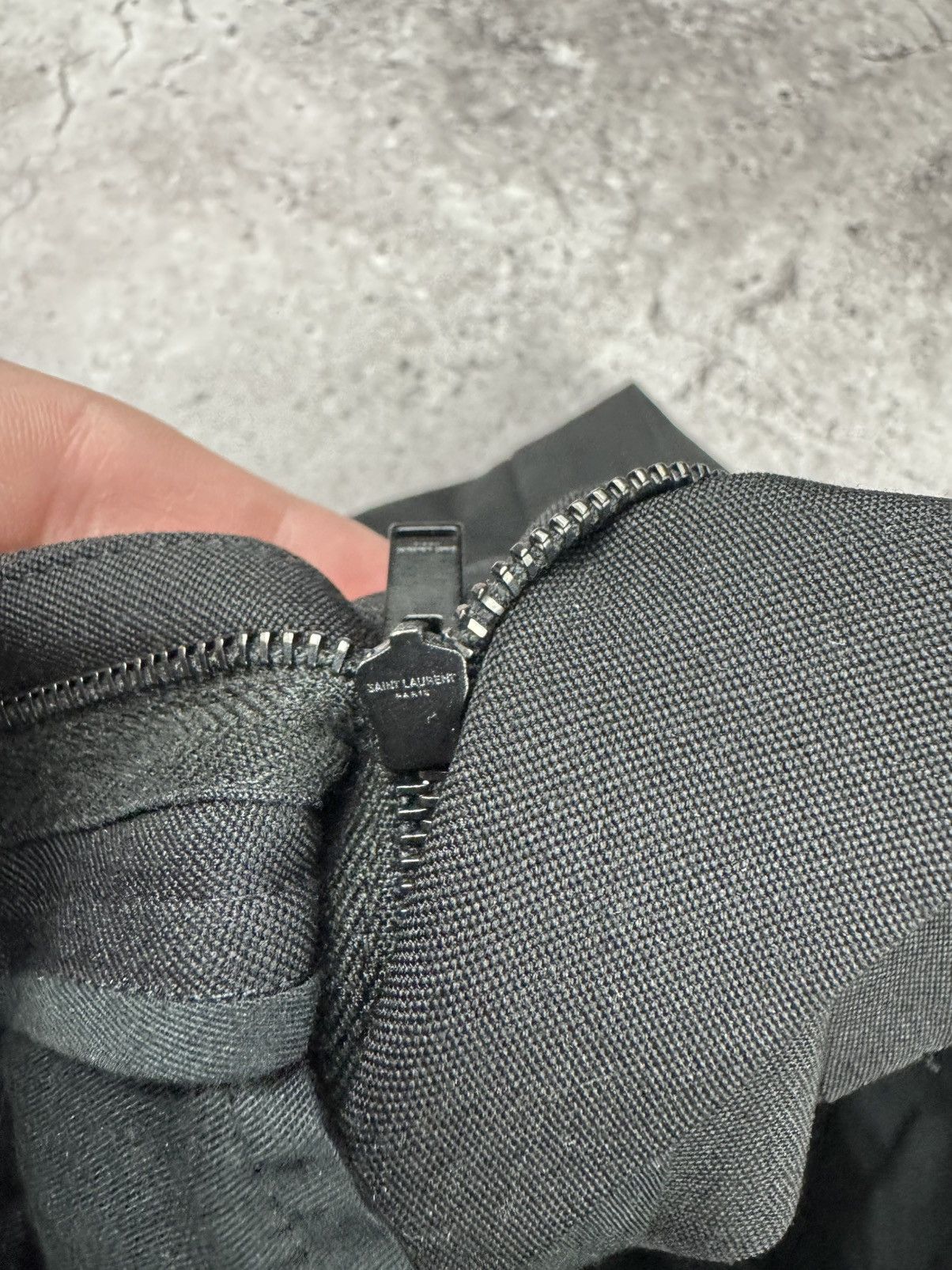 Saint Laurent Paris Saint Laurent High-Waisted Black Wool Trousers F38 Very rare Size 27" / US 4 / IT 40 - 11 Thumbnail