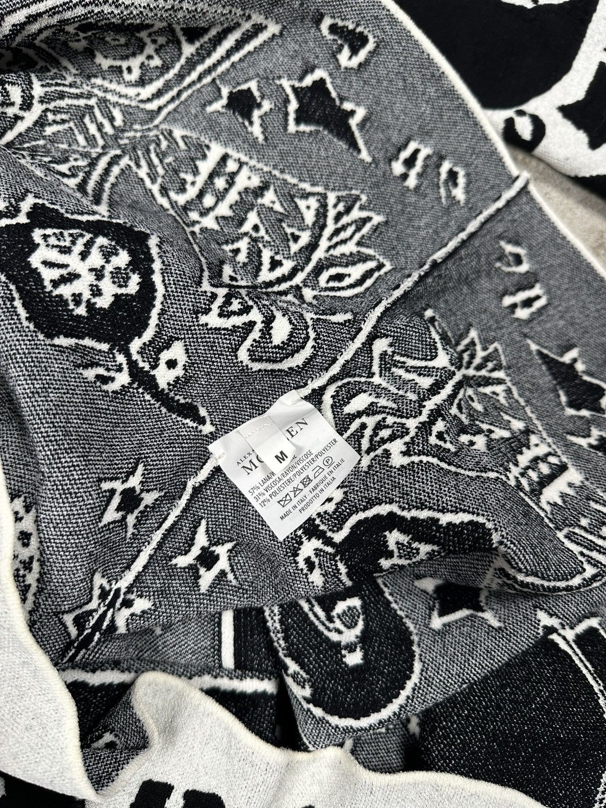 Alexander McQueen Alexander McQueen Unicorn & Floral Embroidered Wool Dress Size M / US 6-8 / IT 42-44 - 10 Thumbnail