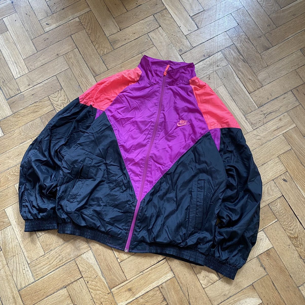 Vintage 90s Nike Mini swoosh Logo Windbreaker Jacket Size M