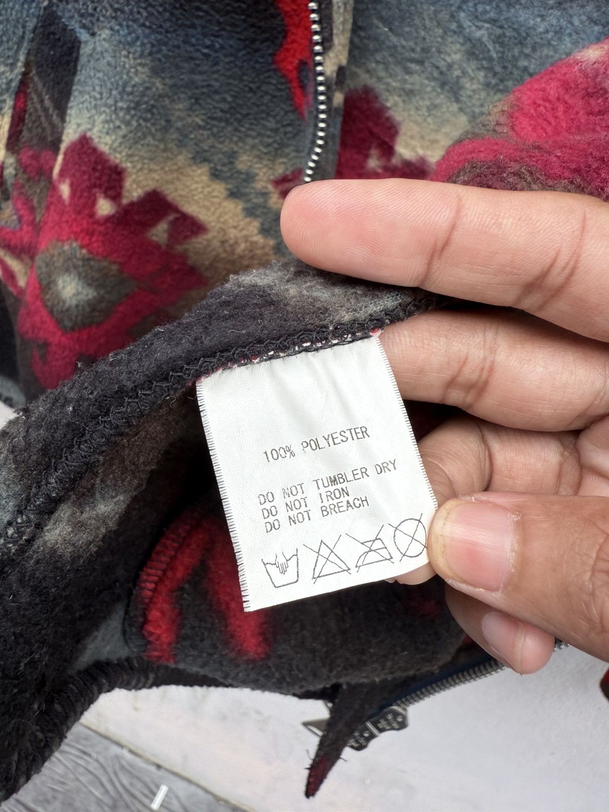 Rockmount Ranch Wear 1980s Rockmount RanchWear Native/Navajo AOP Big Talon Zipper Size US S / EU 44-46 / 1 - 11 Thumbnail
