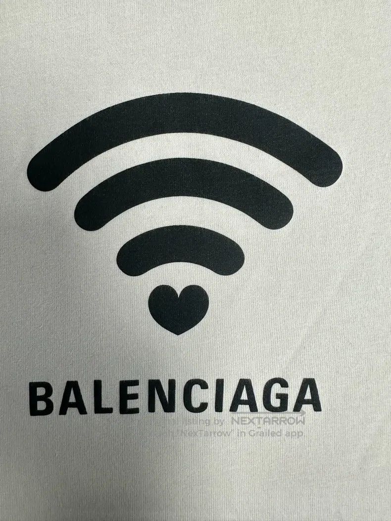 Balenciaga Balenciaga Letter-printed round-neck crewneck straight-leg Size US XS / EU 42 / 0 - 3 Thumbnail