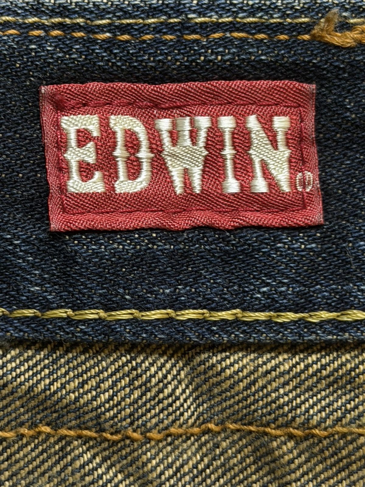 Edwin Vintage 90s Japan Edwin 505z Selvedge Faded Whisker Straight Size US 33 - 9 Thumbnail