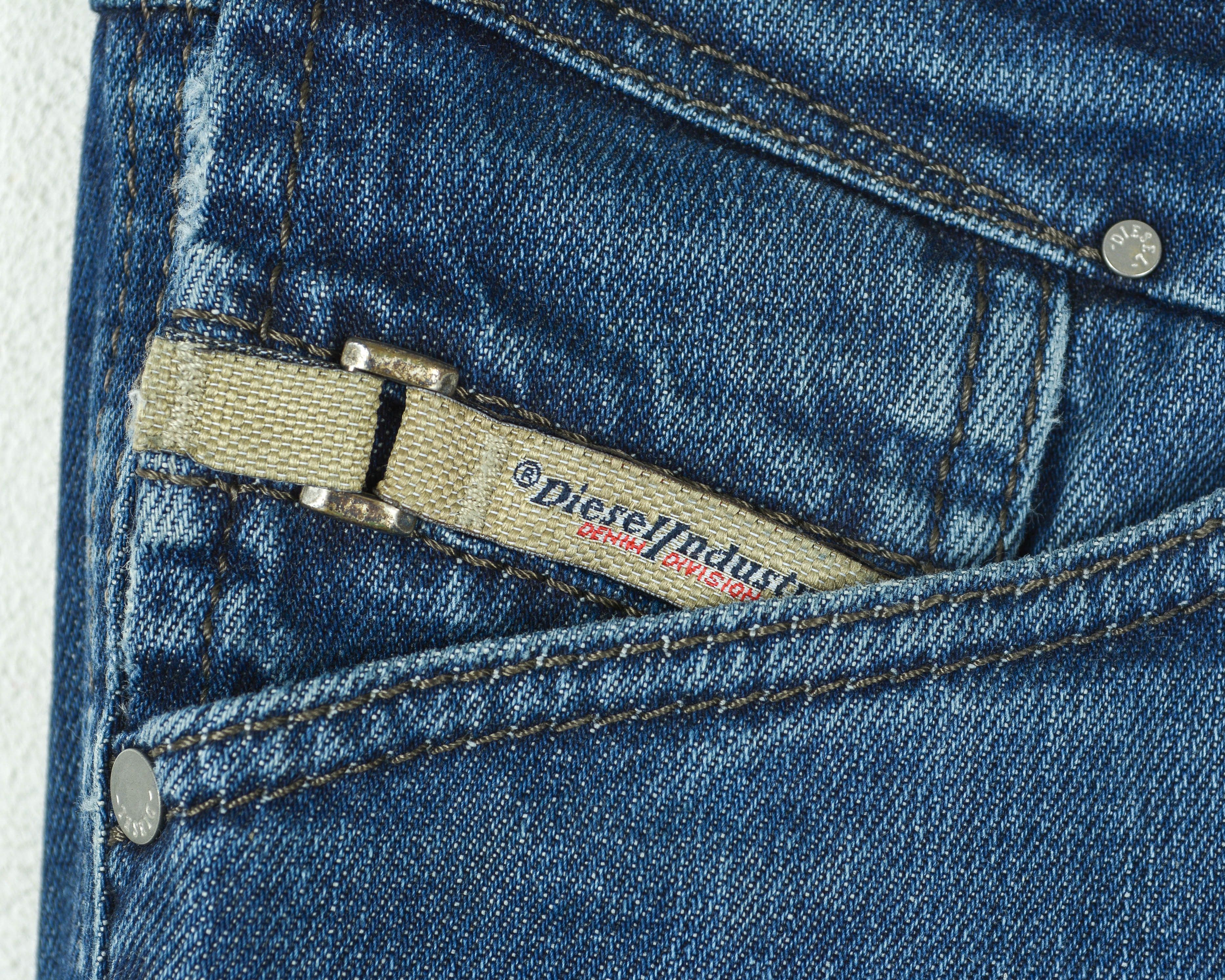 Diesel Belther W30 L30 Regular Slim Tapered Fit Jeans Denim Pants Size US 30 / EU 46 - 3 Thumbnail