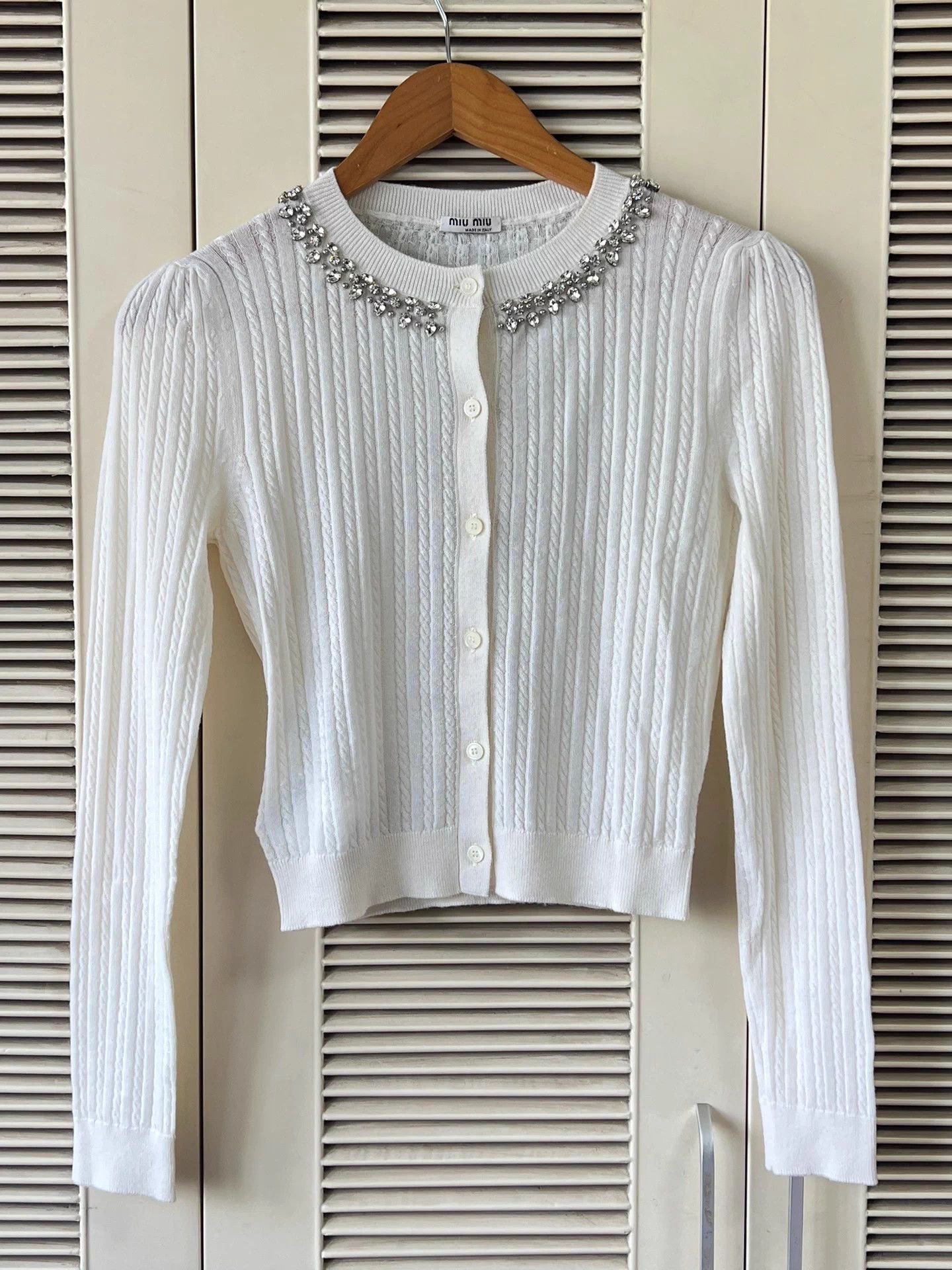 Miu Miu Miu Miu White Crewneck Short Knit Cardigan FR38 Size XS / US 0-2 / IT 36-38 - 1 Thumbnail