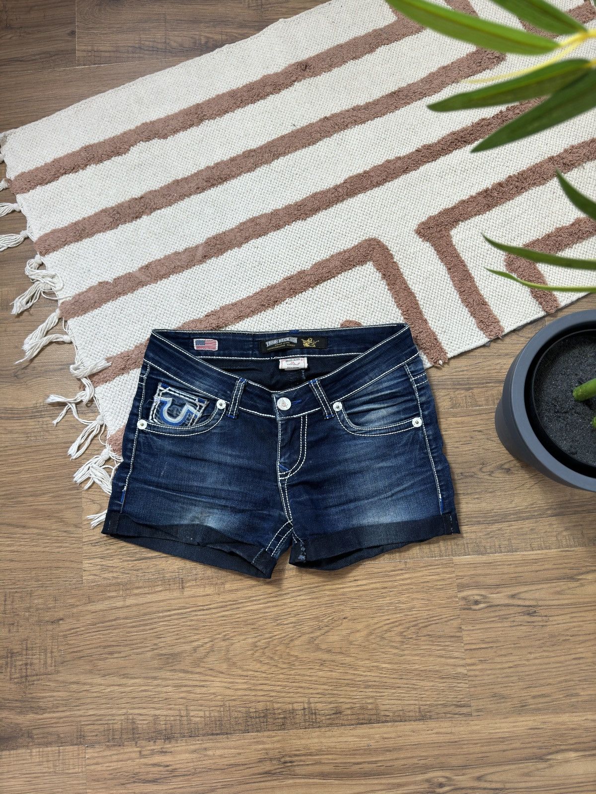 True Religion VINTAGE TRUE RELIGION DENIM CONTRAST STITCH SHORTS Size 27" / US 4 / IT 40 - 2 Thumbnail