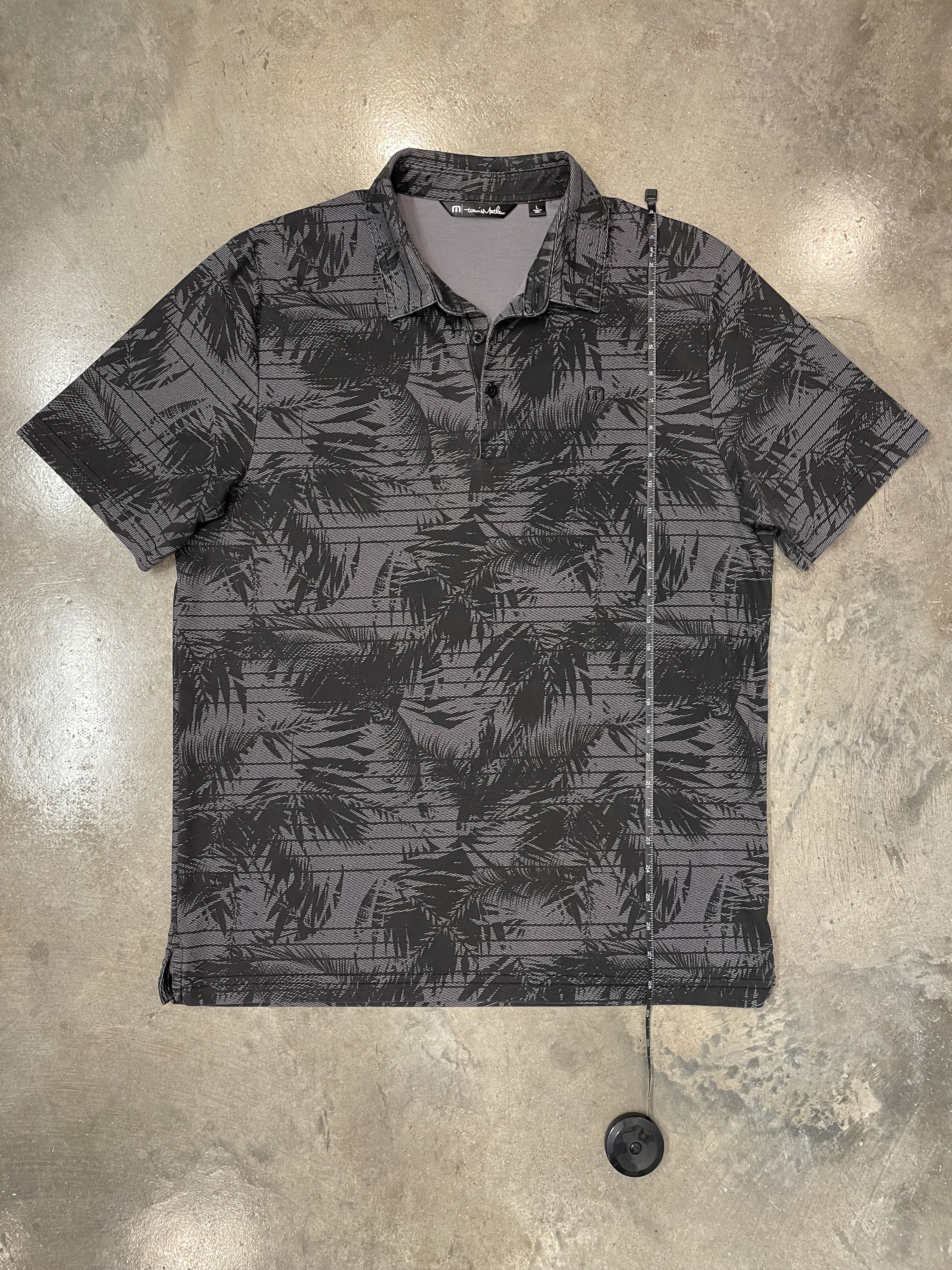 TravisMathew Travis Mathew Polo Shirt Mens L Black Floral Leaf Golf Size US L / EU 52-54 / 3 - 6 Thumbnail