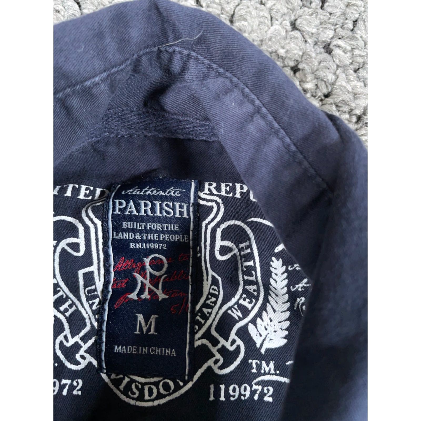 Etro VINTAGE Parish Nation Yacht Club Bear Embroidered Shirt Adult Medium Dark Blue Men’s Short Sleeve Cotton Button-Up Size US M / EU 48-50 / 2 - 3 Thumbnail