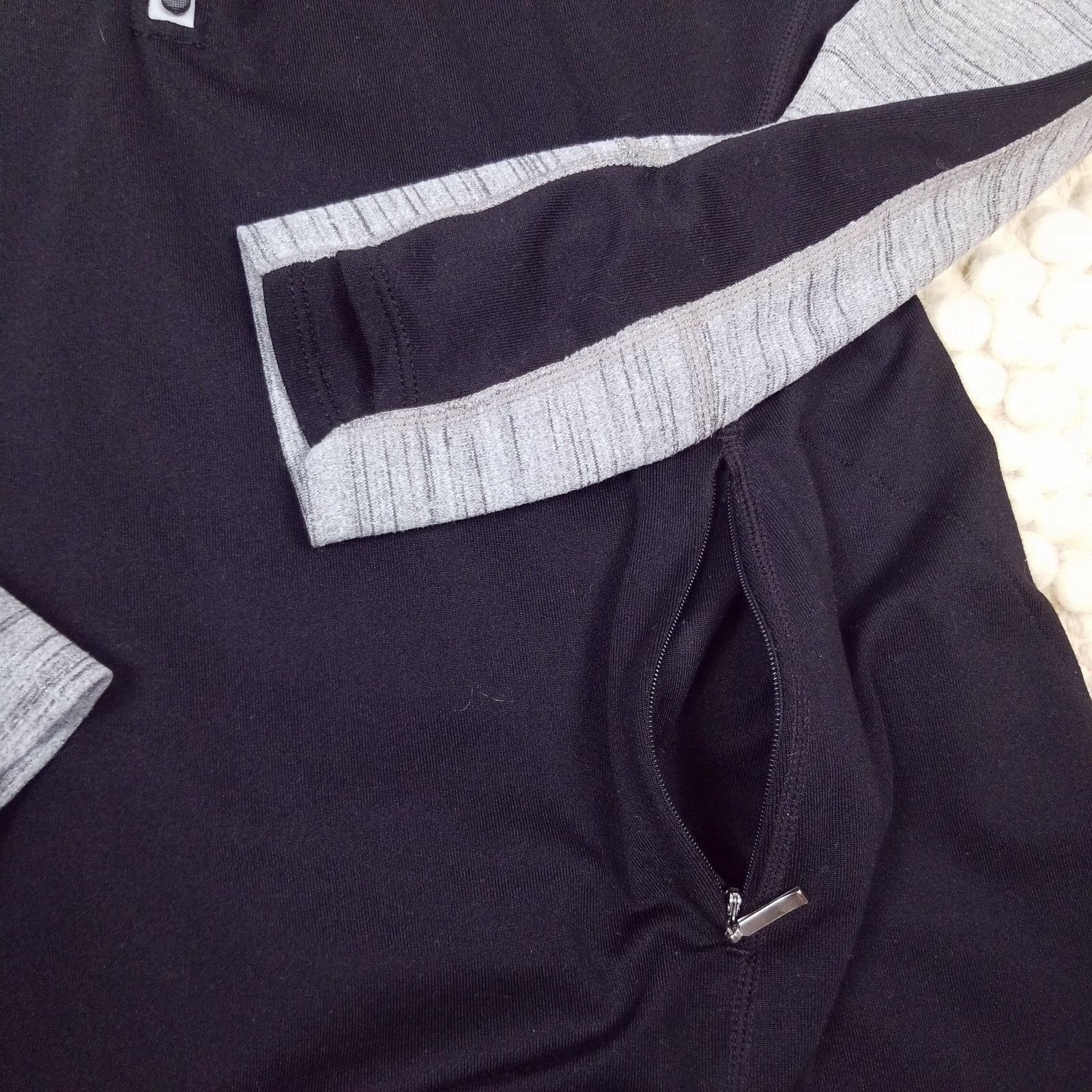 Athleta Athleta Running Wild 2.0 Half Zip Pullover Top Black Gray S Size S / US 4 / IT 40 - 8 Thumbnail