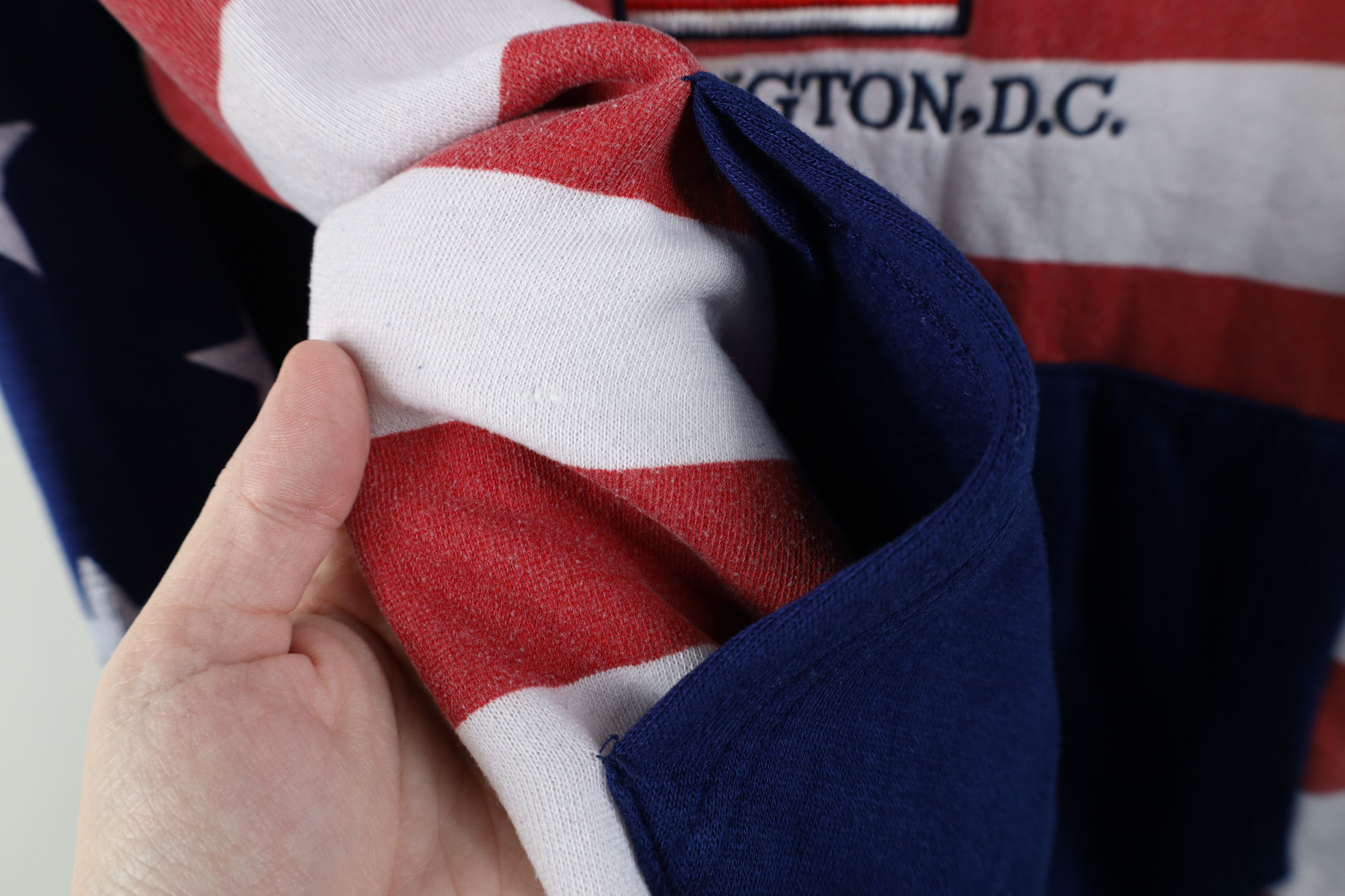Vintage Vintage 90s Y2K Streetwear USA Flag Washington DC Hoodie Size US L / EU 52-54 / 3 - 7 Thumbnail
