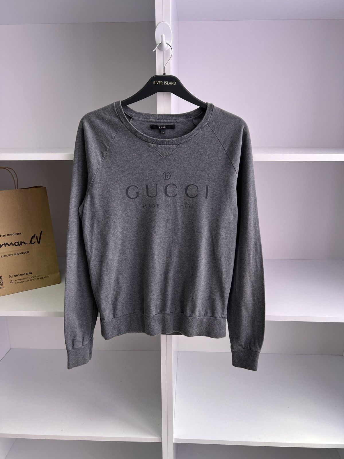 Designer × Gucci × Vintage Vintage Gucci Made In italy Big Logo Spell Out Sweatshirt Size US M / EU 48-50 / 2 - 3 Thumbnail