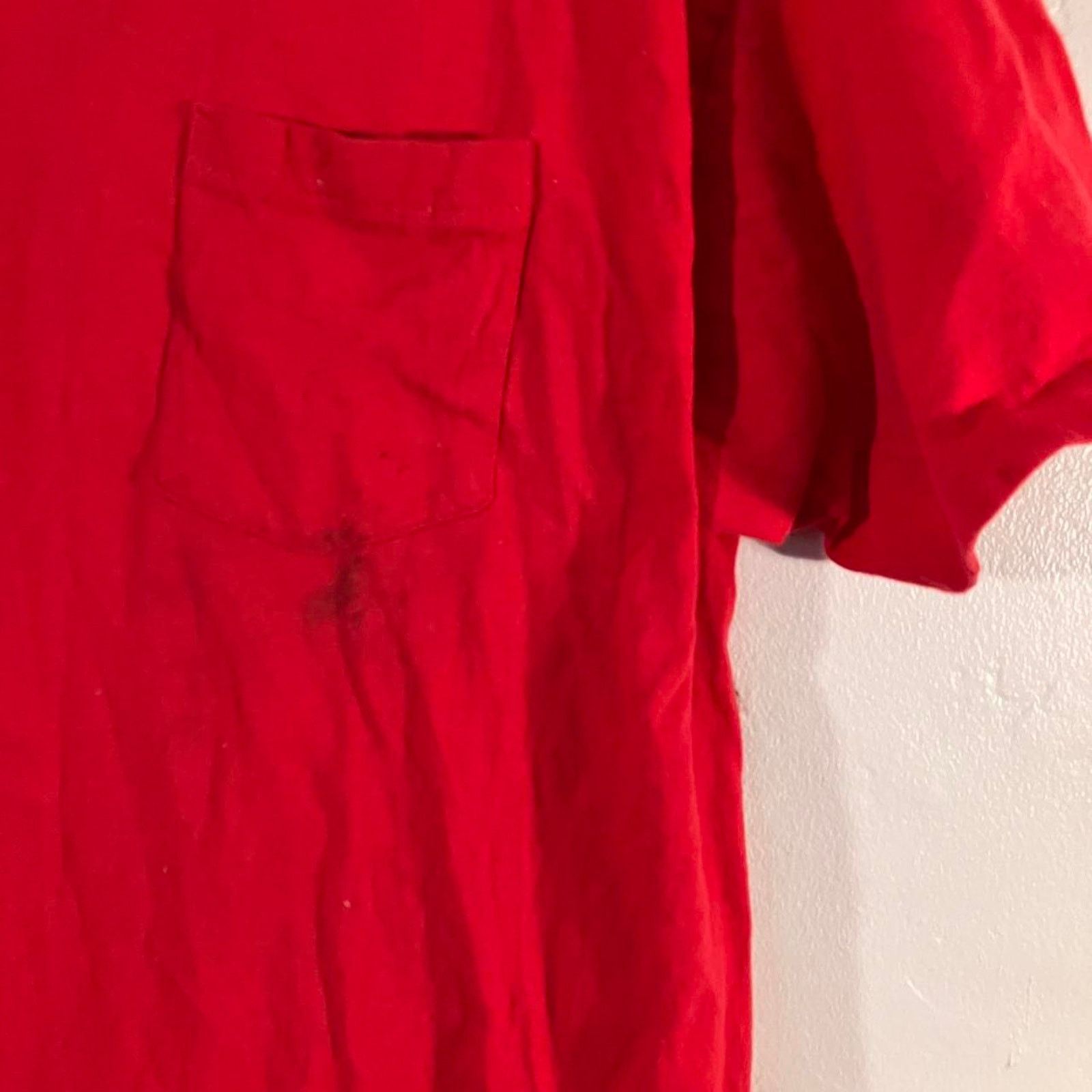 Hanes × Vintage Hanes Beefy-T Vintage 90s Made in USA Blank Red Pocket Tee Size US XL / EU 56 / 4 - 2 Thumbnail