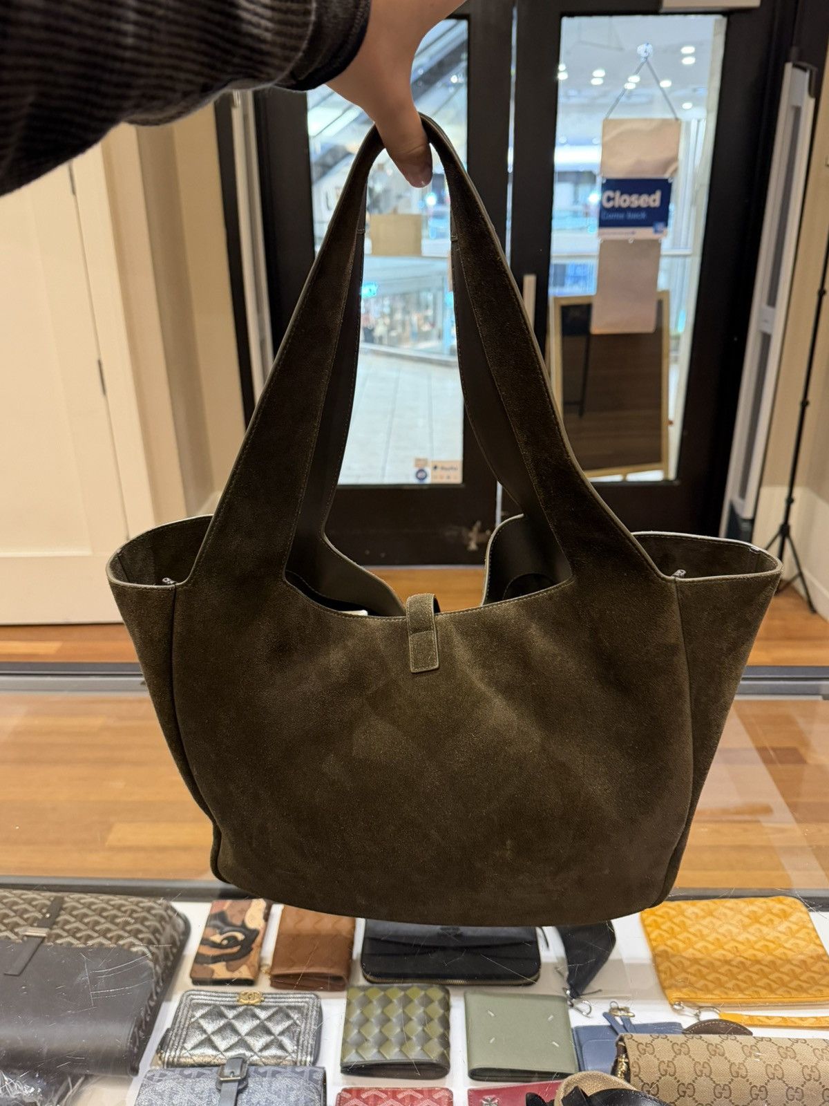 Saint Laurent Paris Saint Laurent Le 5 A 7 Bea Suede Size ONE SIZE - 2 Thumbnail