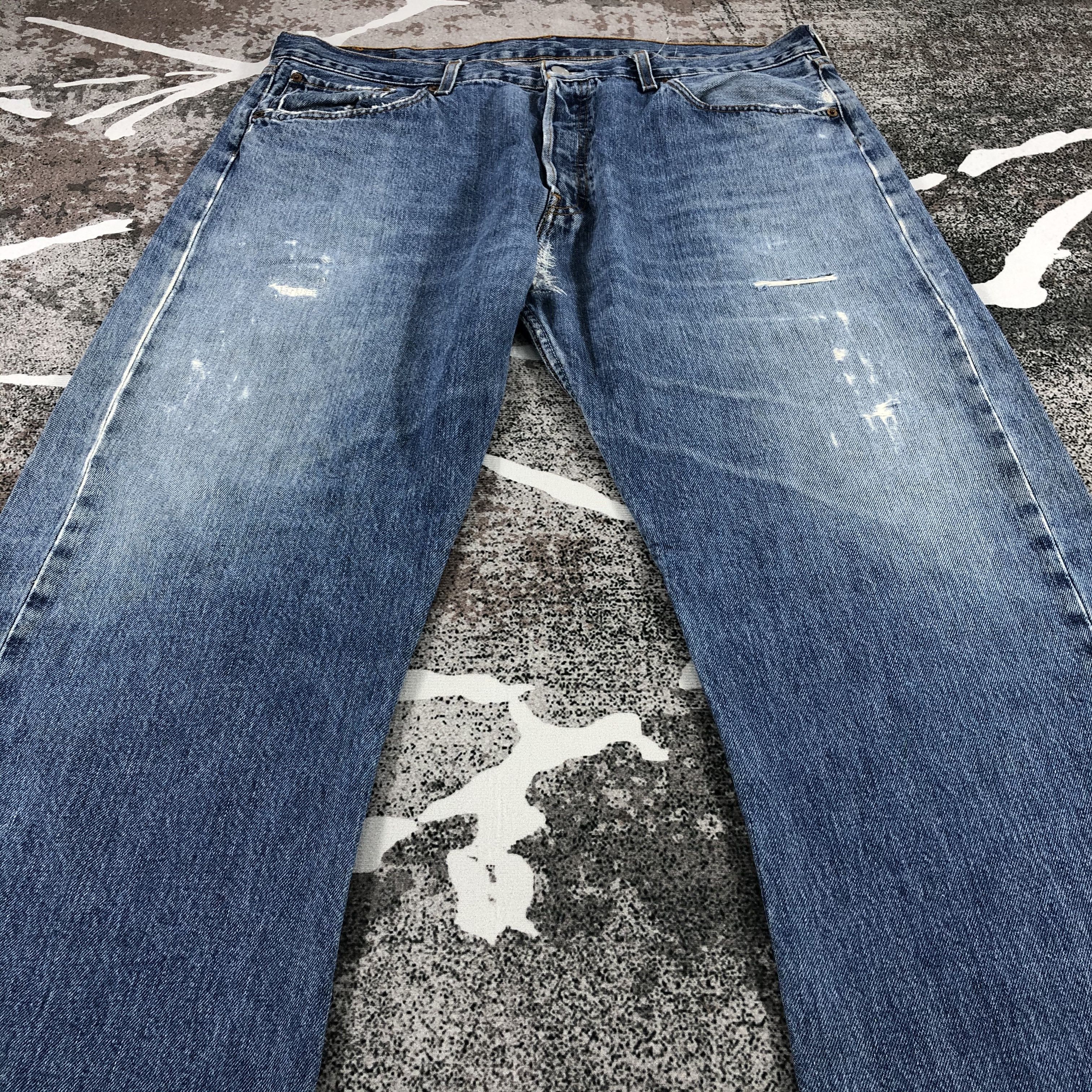 Levi's Vintage Levis 501 Jeans Faded Blue Distressed Denim KJ612 Size US 38 / EU 54 - 3 Thumbnail