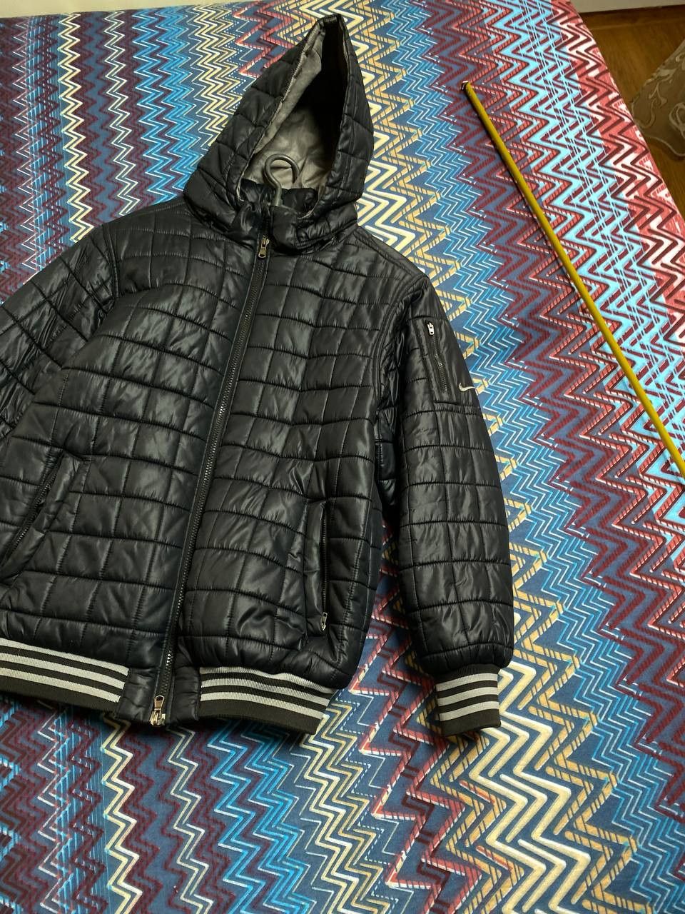 Nike Vintage Nike Puffer Jacket 00s Mini Swoosh Y2K Rap Size US M / EU 48-50 / 2 - 10 Thumbnail