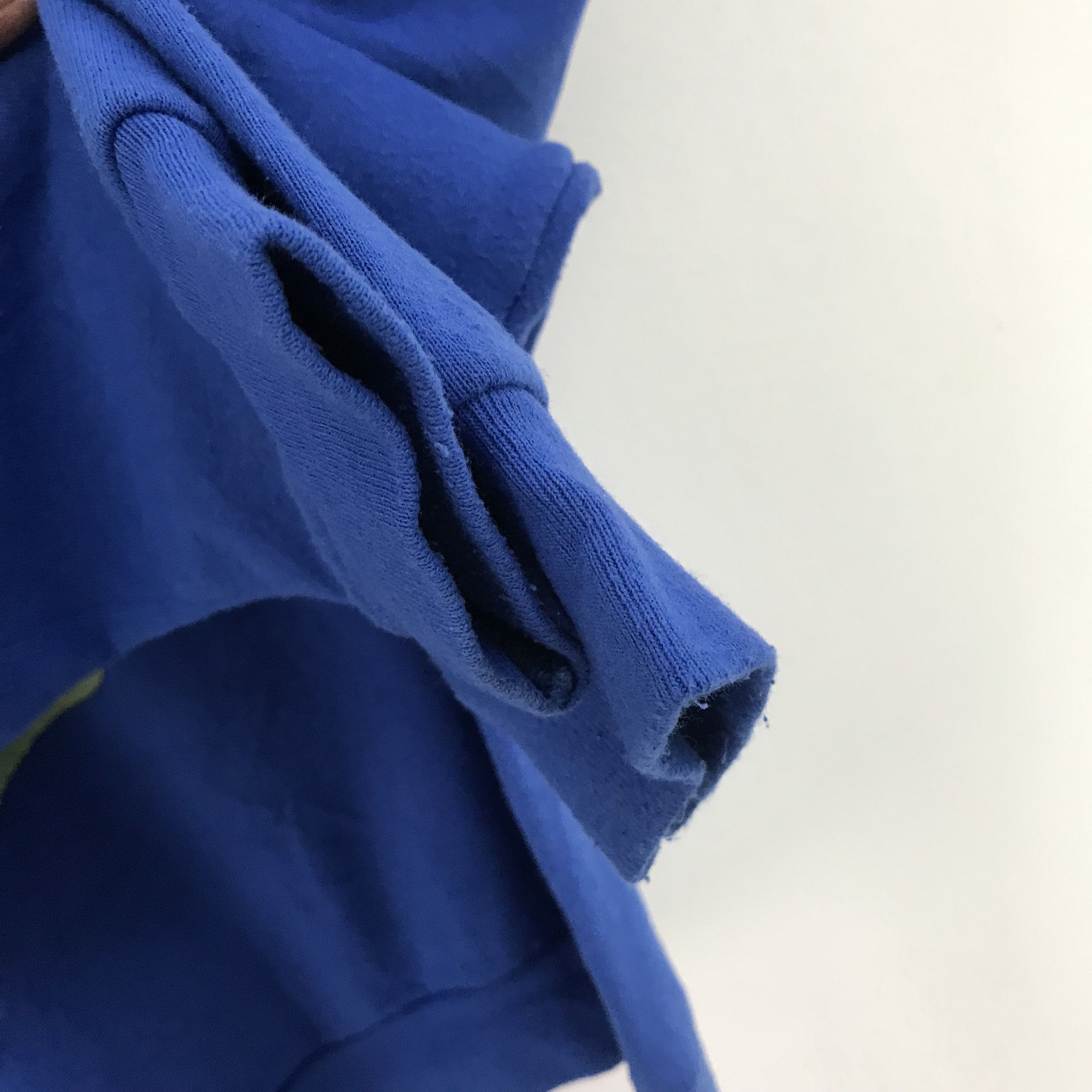 Vintage Vintage 1990s Rainforest Blue Sweatshirt - 510 Size US L / EU 52-54 / 3 - 5 Thumbnail