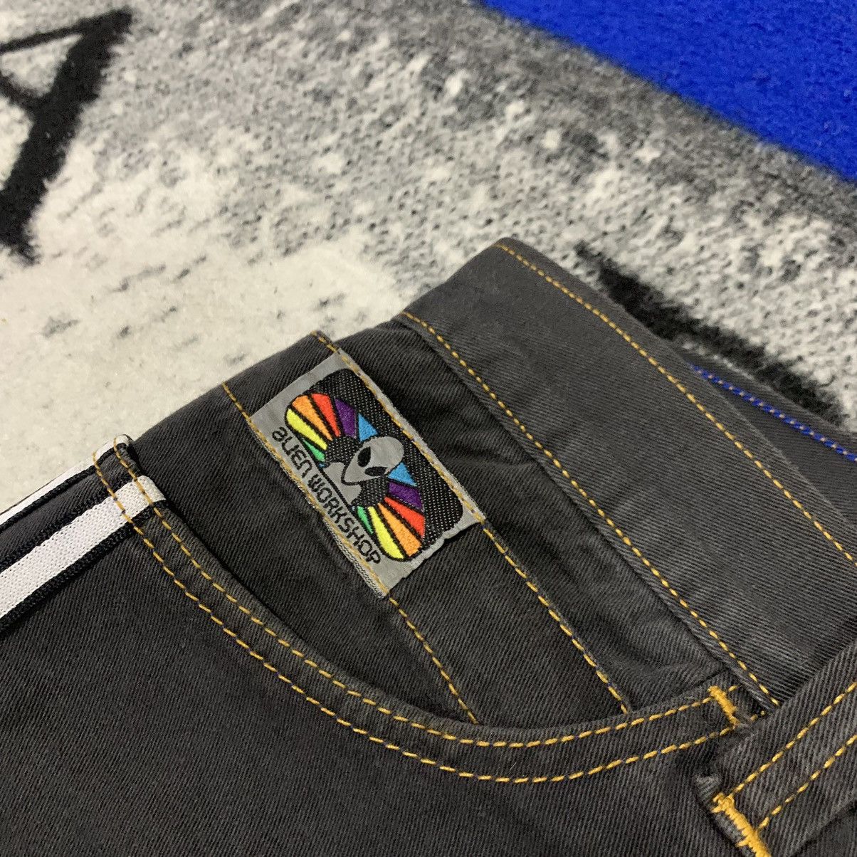Vintage Alien Workshop 👽 Stripe List Side Baggy Pants