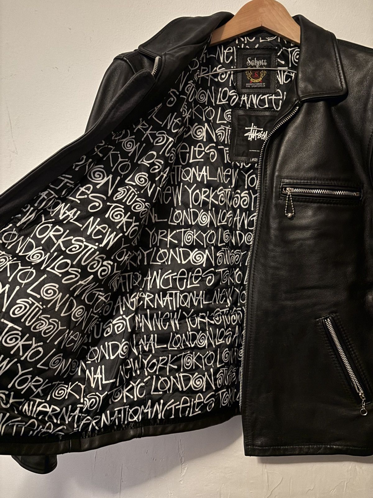 Stussy RARE STUSSY X SCHOTT NYC 2014 CLASSIC TRUCK JACKET DAMAGED! Size US M / EU 48-50 / 2 - 3 Thumbnail
