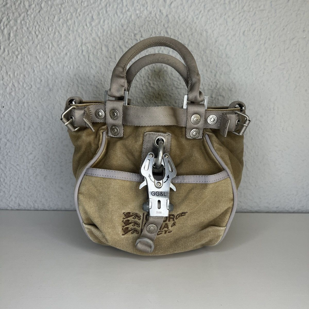 George Gina & Lucy George Gina Lucy GGL Shoulder Mini Beige Vintage Handle Bag Size ONE SIZE - 1 Thumbnail