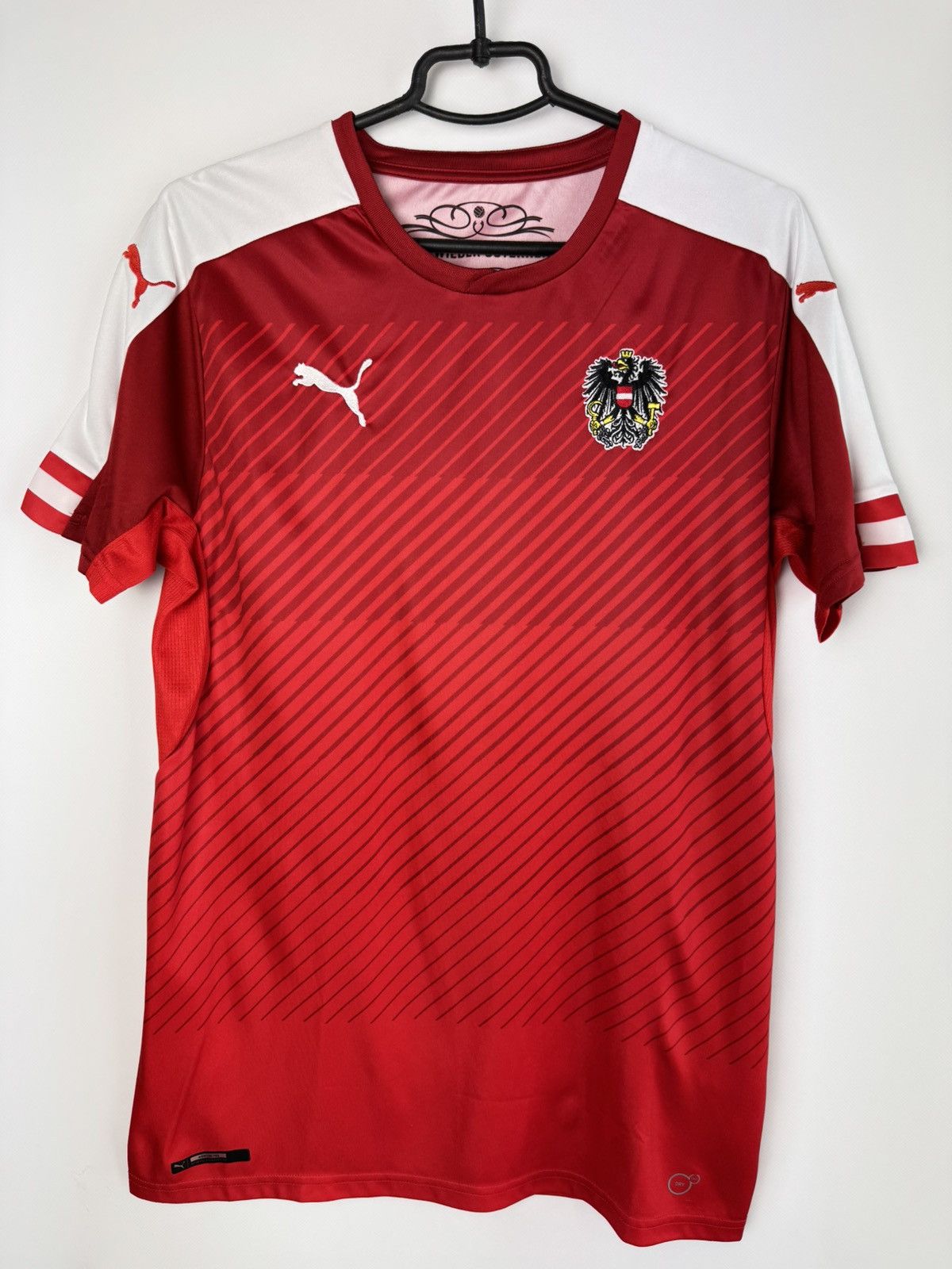 Puma Austria 2016 2017 Home Football Shirt Soccer Jersey Puma Size US M / EU 48-50 / 2 - 1 Thumbnail