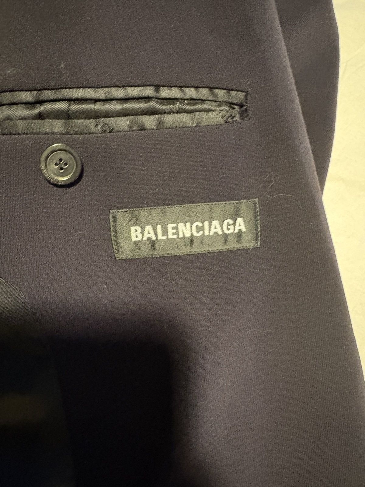 Balenciaga Balenciaga oversized padded shoulders blazer. Size US S / EU 44-46 / 1 - 5 Thumbnail