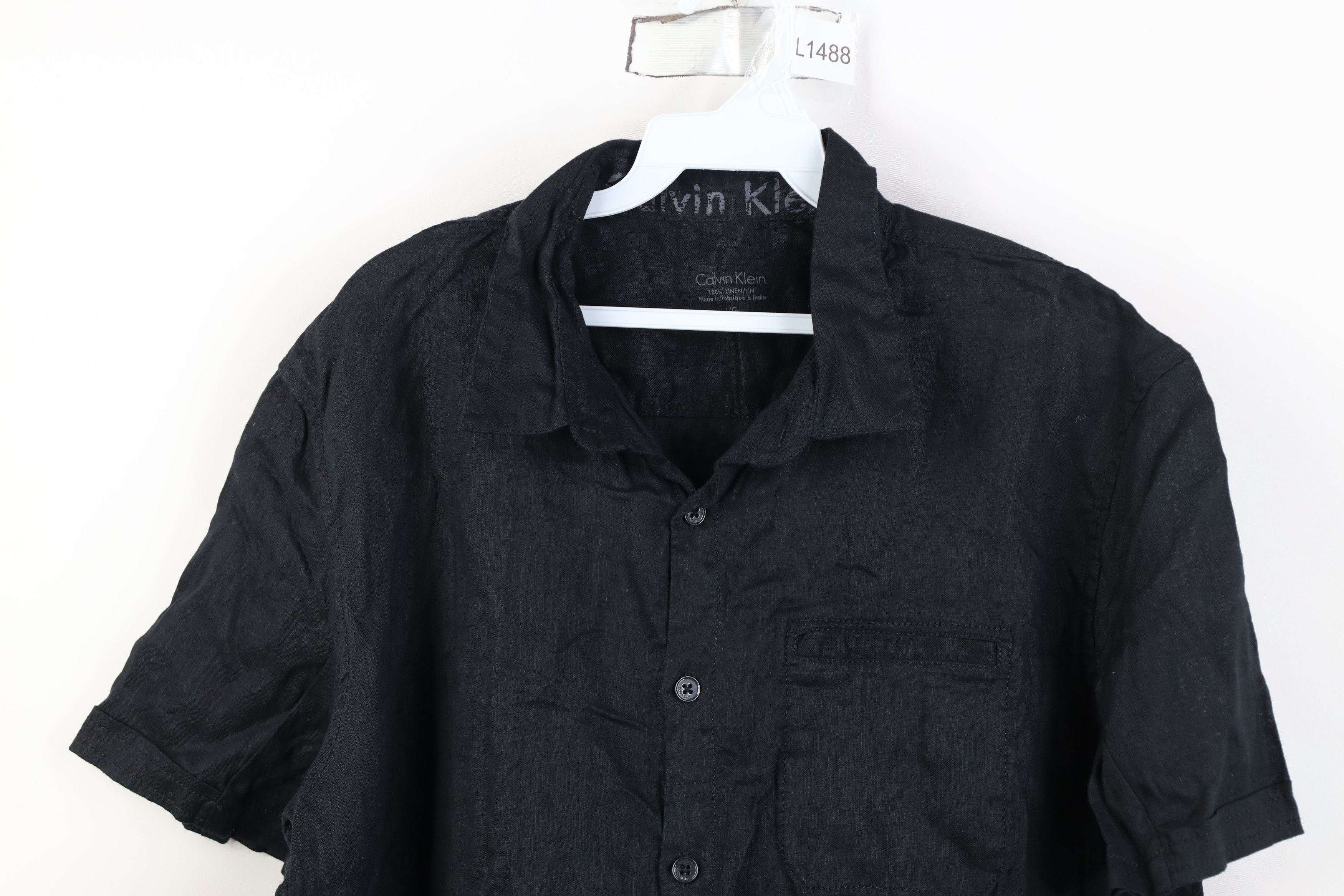 Calvin Klein Vintage Calvin Klein Short Sleeve Collared Button Shirt Size US L / EU 52-54 / 3 - 2 Thumbnail