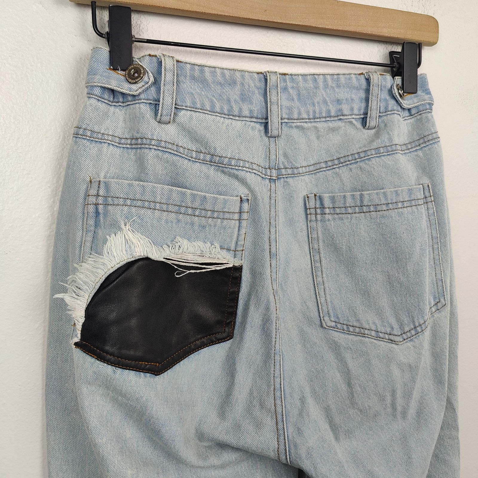Other Maniere De Voir Straight Jeans Womens 8 Zippered Size 30" / US 8 / IT 44 - 8 Thumbnail