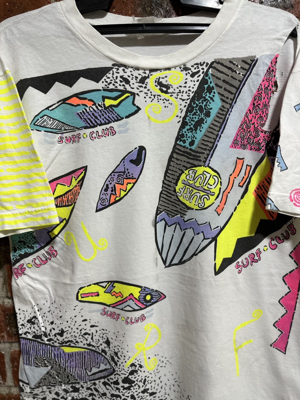 Vintage Thrashed Vintage Surf Club Full Print Distressed Grunge Tee Size US L / EU 52-54 / 3 - 2 Thumbnail