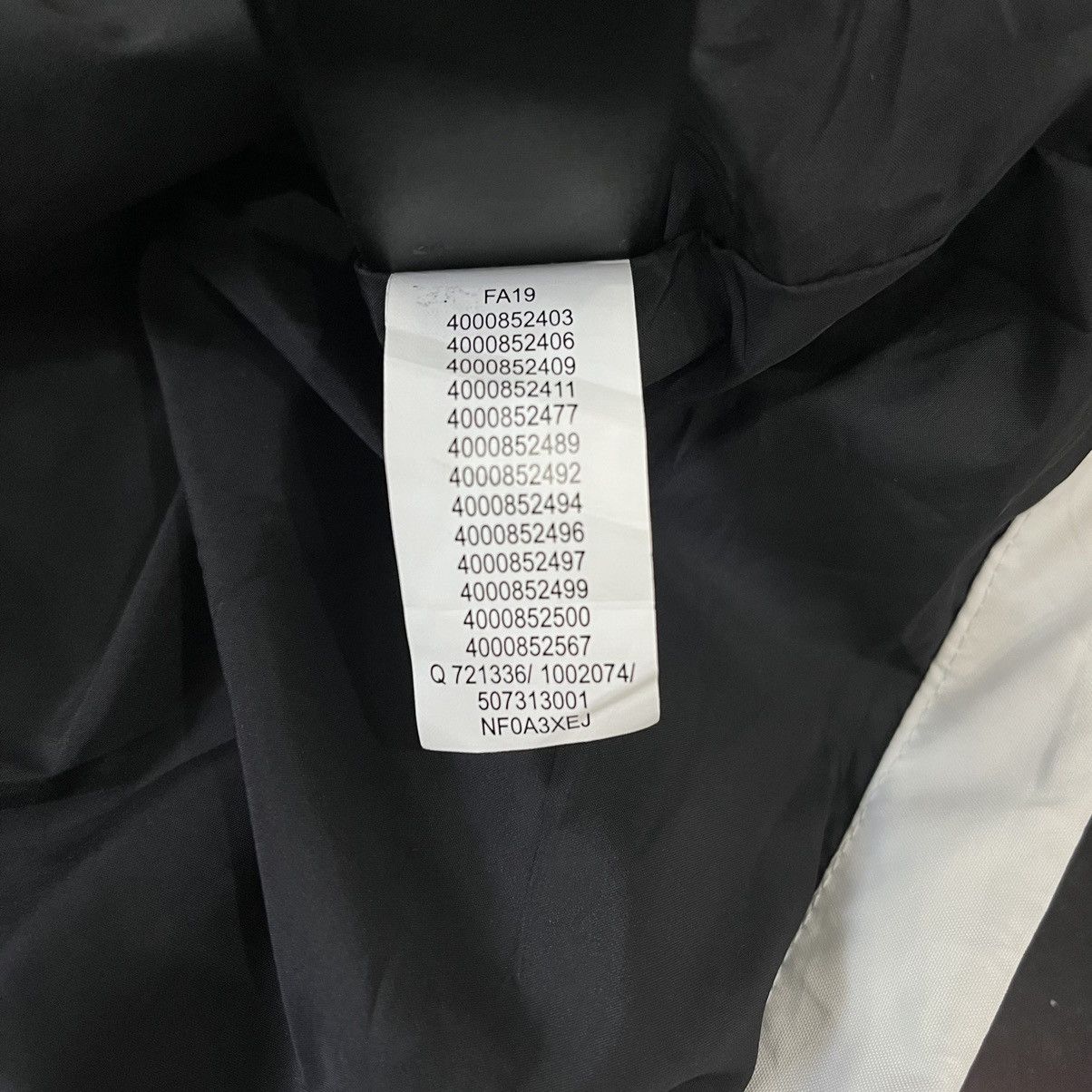 The North Face The north face x Goretex Size US L / EU 52-54 / 3 - 8 Thumbnail