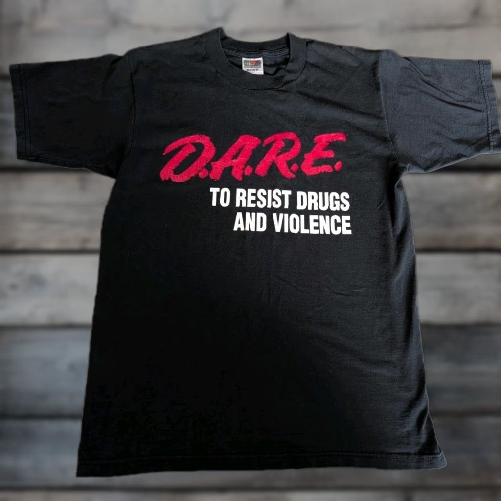 Fruit Of The Loom VINTAGE DARE "To Resist Drugs And Violence" T-Shirt Medium Black 90s Cotton Mens Size US M / EU 48-50 / 2 - 1 Thumbnail