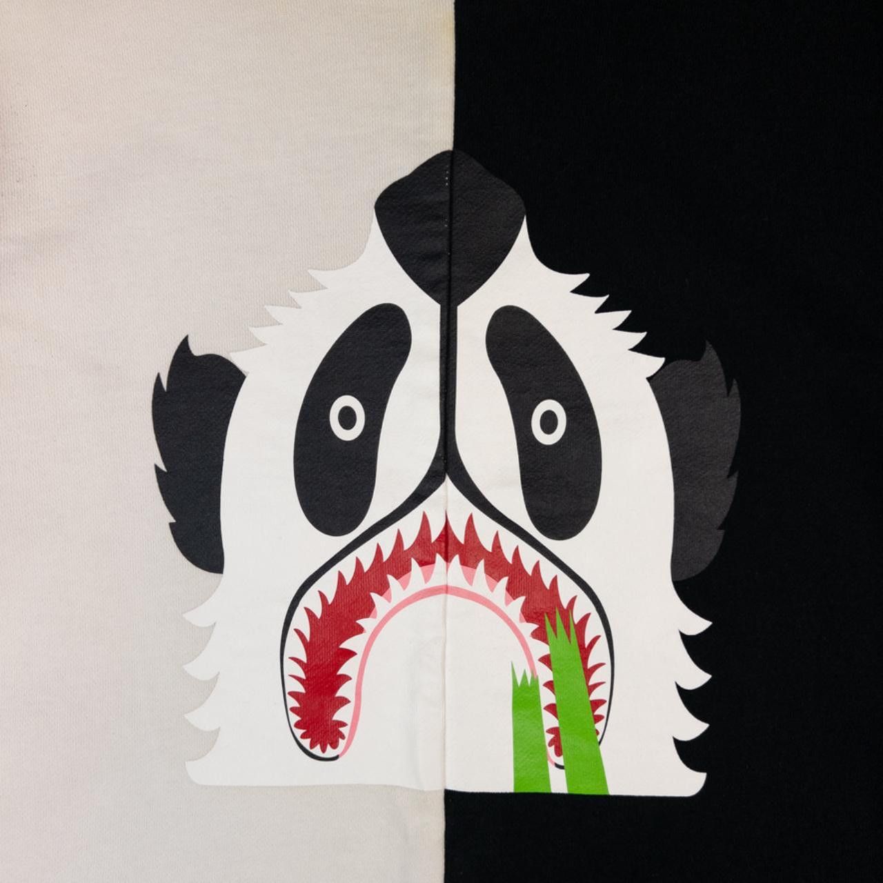 Bape Panda Crewneck Size US L / EU 52-54 / 3 - 4 Thumbnail