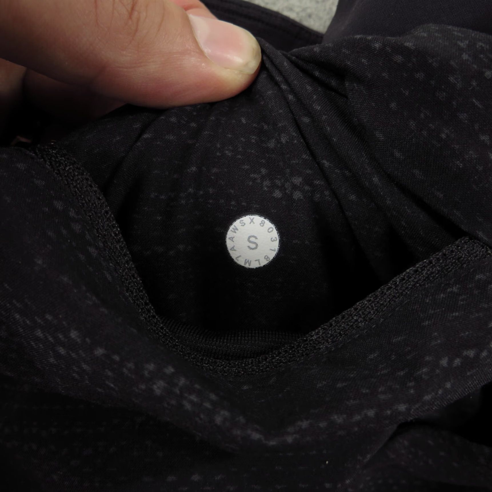 Lululemon Lululemon T.H.E. Short Mens Small 9" Linerless Deep Coal Texture Updated Running Shirt Size US 29 - 6 Thumbnail