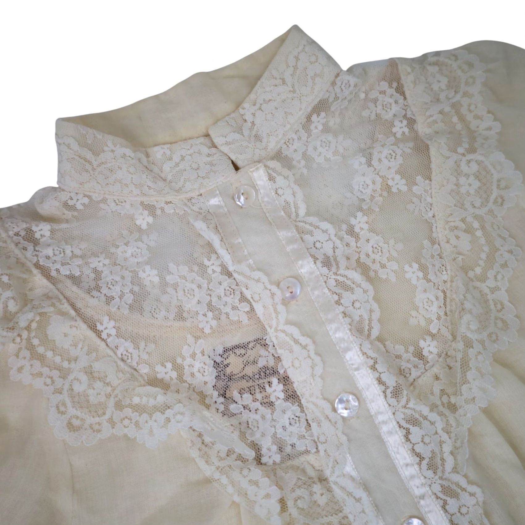 Vintage VINTAGE Gunne Sax Jessica's Gunnies Lace Button Up Shirt Womens 7 Cream Blouse Ladies Women 7s Size M / US 6-8 / IT 42-44 - 6 Thumbnail