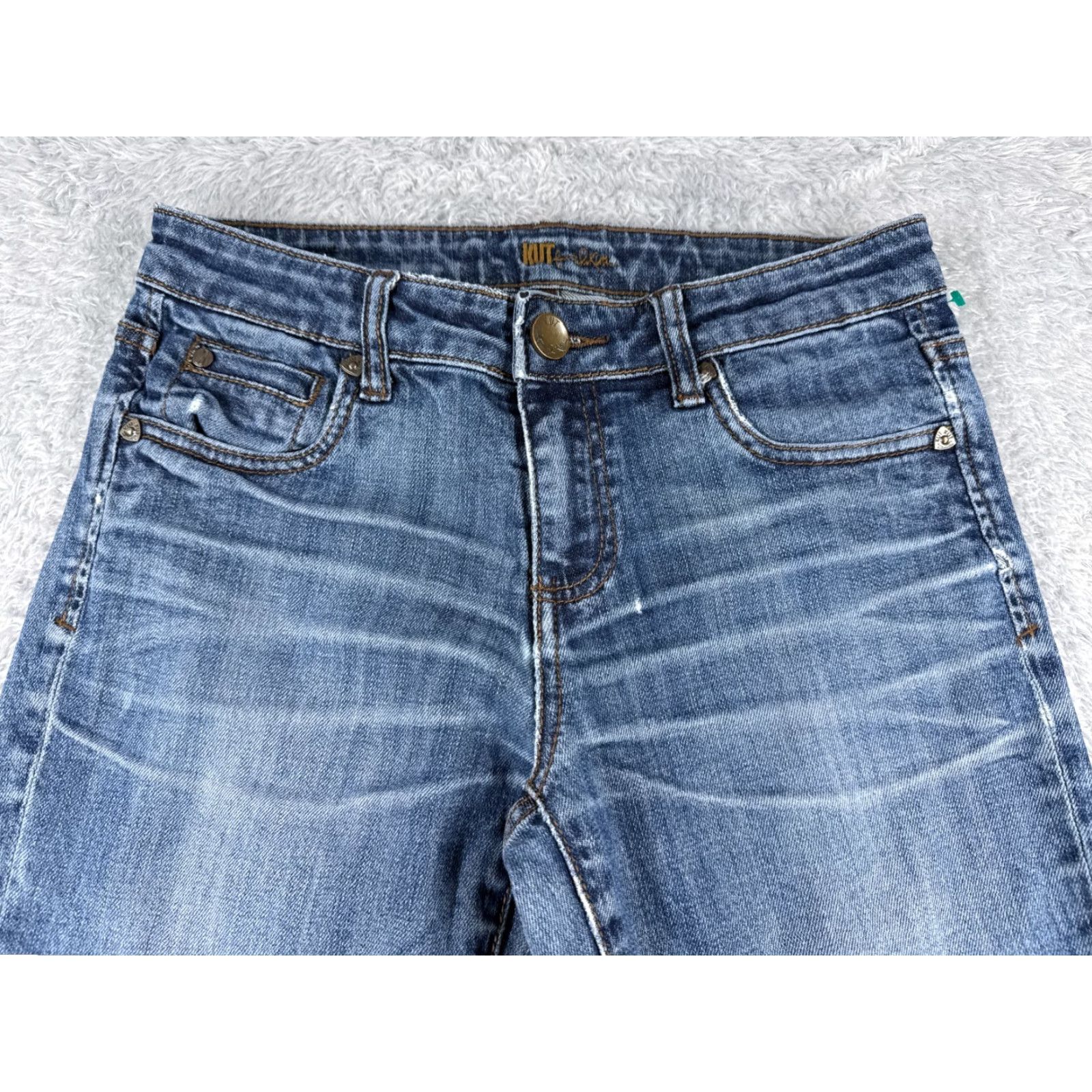 Vintage KUT from the Kloth Jeans Women 2 Blue Denim Bootcut Cotton Blend Mid 26x31 Distressed Embroidered Rhinestone 5-Pocket Solid Regular Inseam 31 Size 26" / US 2 / IT 38 - 4 Thumbnail
