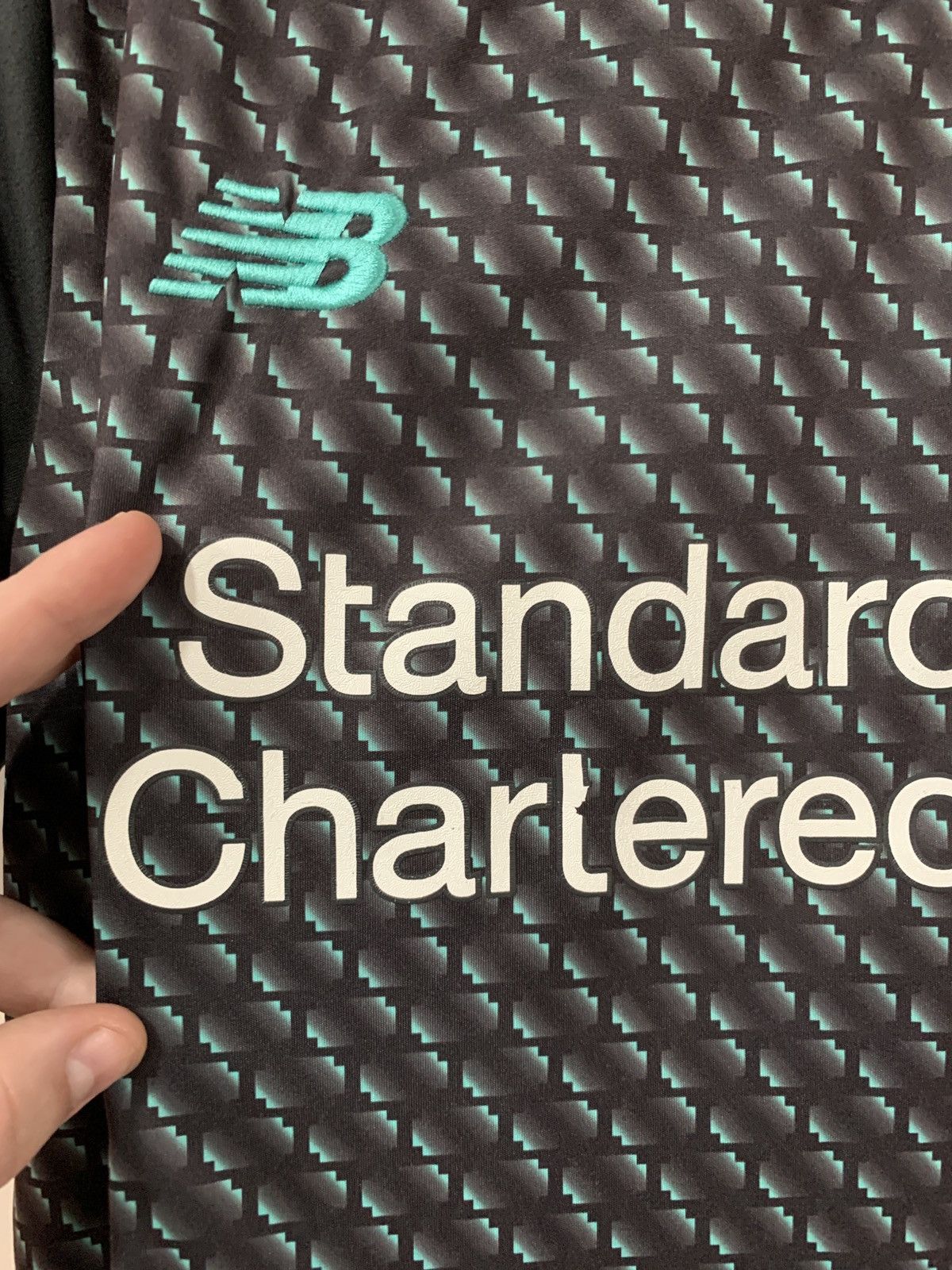 New Balance Liverpool 19/20 Third Football Shirt New Balance Soccer Sz L Size US L / EU 52-54 / 3 - 5 Thumbnail