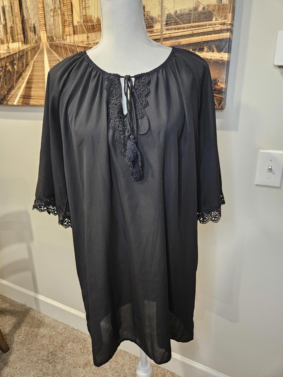Designer Soteer Black Lace-Trim Tunic Coverup #501 Size ONE SIZE - 1 Thumbnail