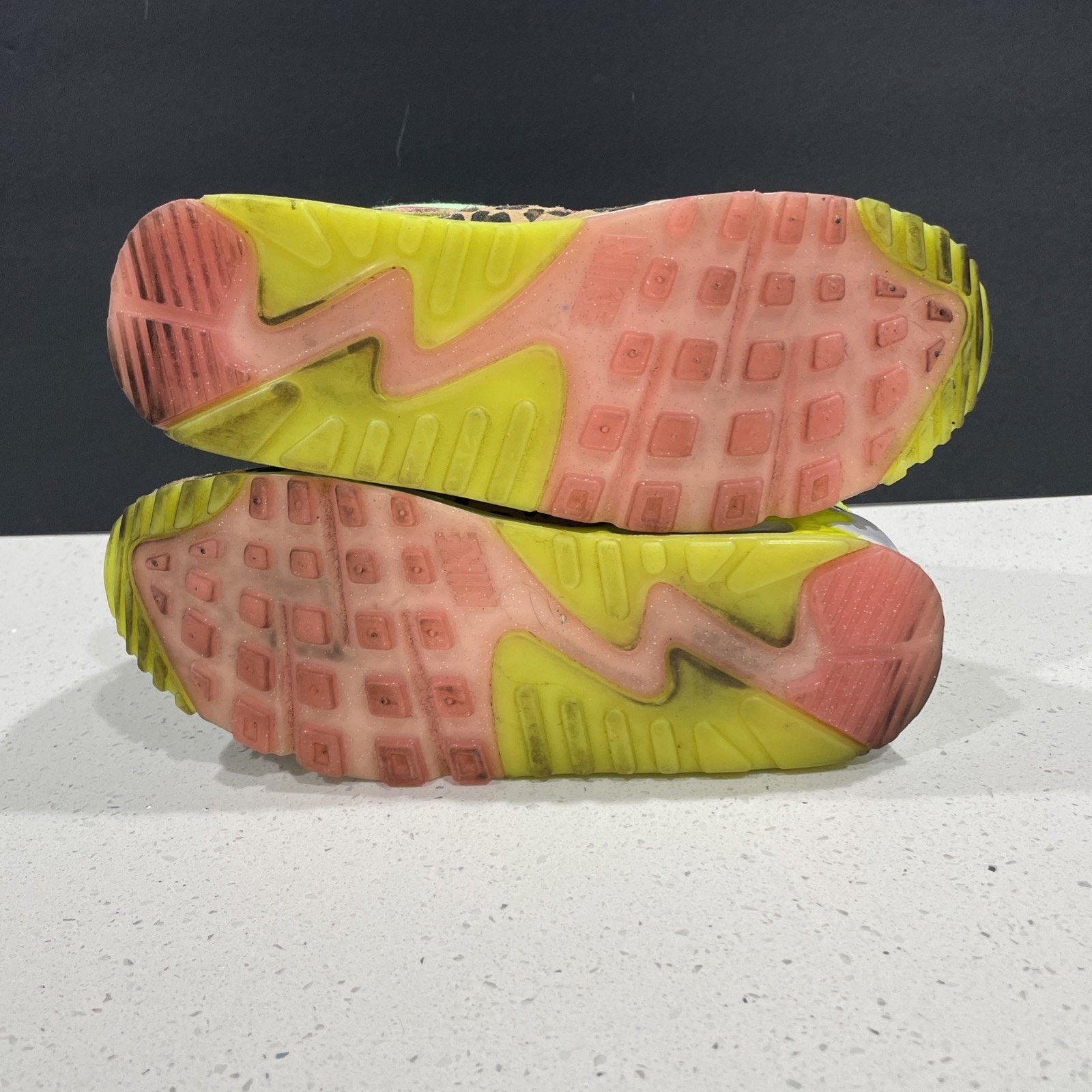Nike Nike Air Max 90 LX Dancefloor LUX 90s Women’s 8 Pre-Owned Size US 8 / IT 38 - 8 Thumbnail