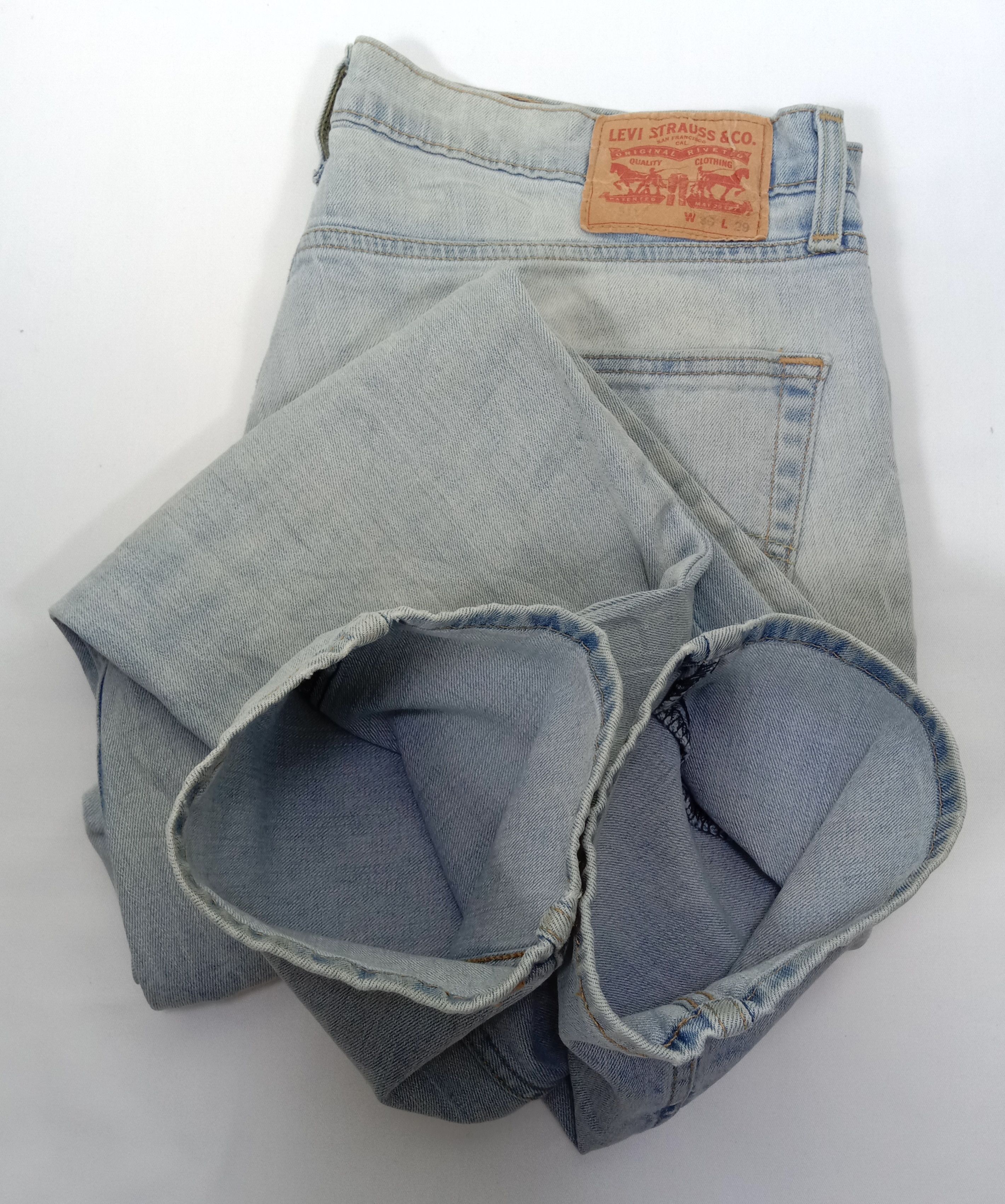 Levi's Vintage Levi's 511 Jeans Light Wash Slim Cut Denim Size US 36 / EU 52 - 16 Thumbnail