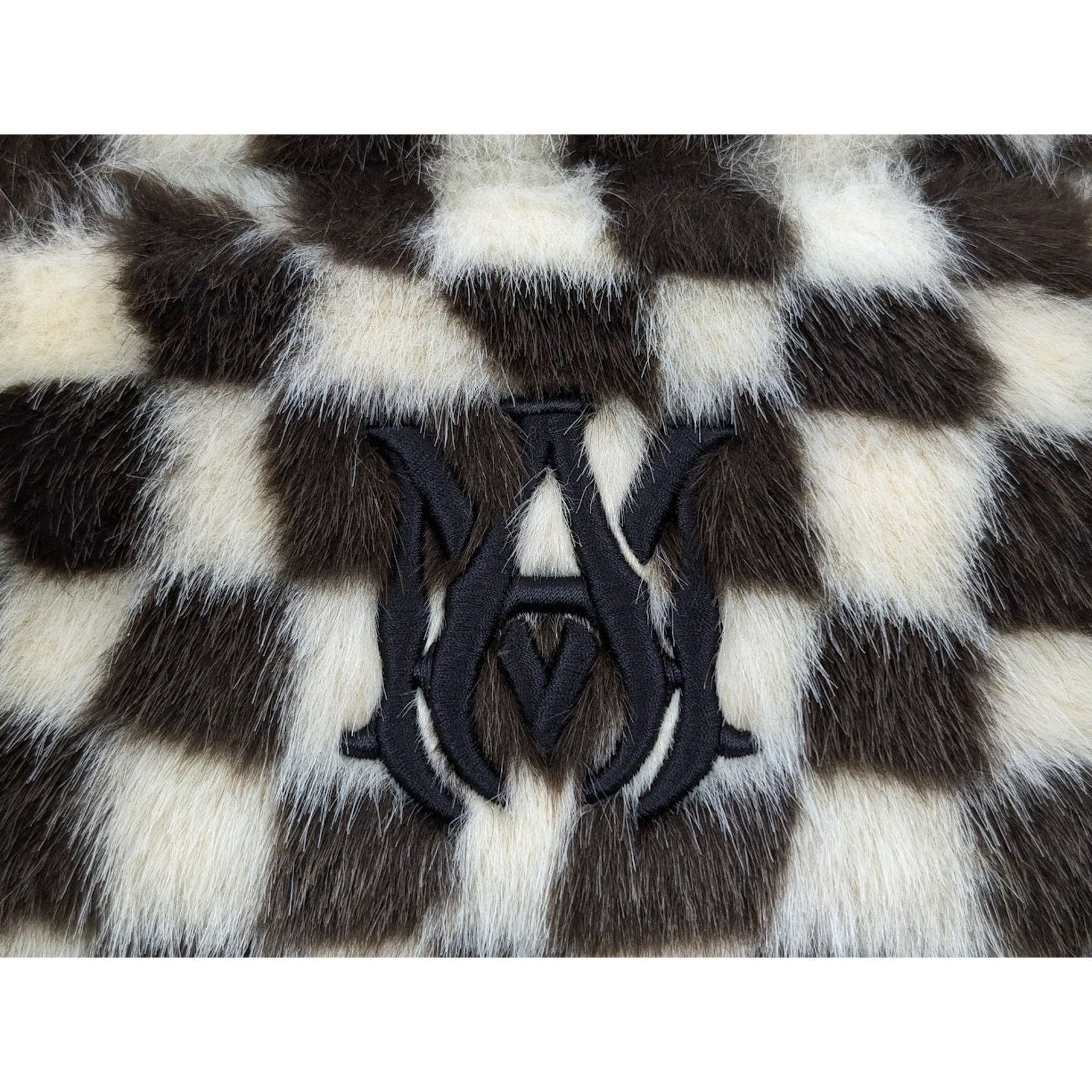 Amiri o1rshd1 DUP/ Size: OS/Faux Fur Checkered Bumbag Black/White Size ONE SIZE - 4 Thumbnail