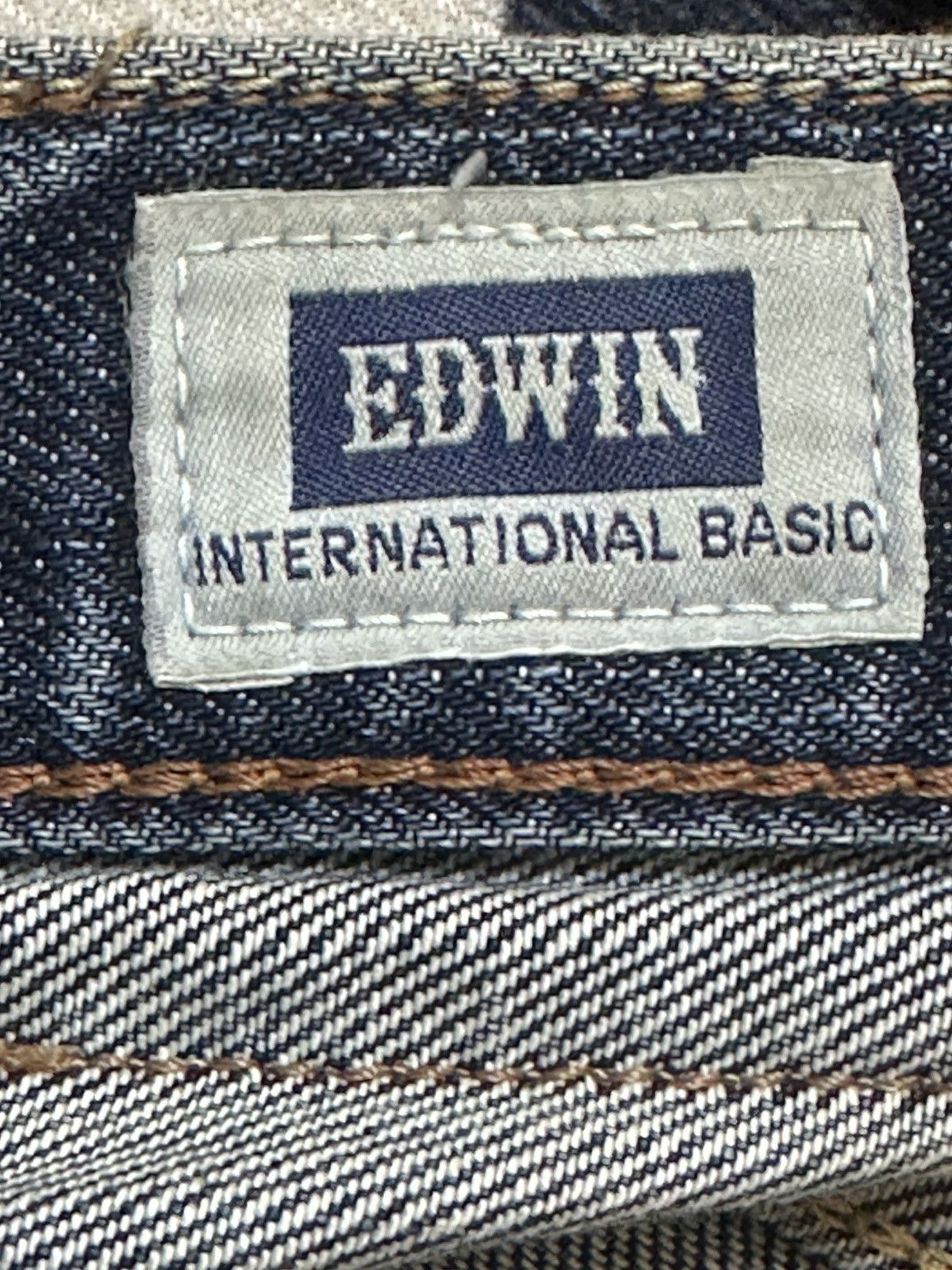 Edwin Vintage Distressed Edwin 403 Faded Wash Loose Baggy Style Size US 33 - 10 Thumbnail