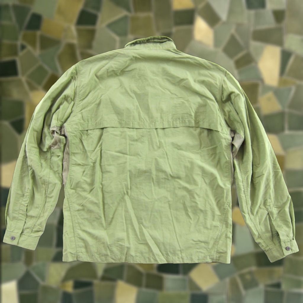 Mountain Hardwear Mountain Hardwear Shirt Men M Green Nylon Lightweight Vent Fast Dry Long Sleeve Button-Up Collared 100% nylon Front Embroidered Buttons Size US M / EU 48-50 / 2 - 1 Thumbnail