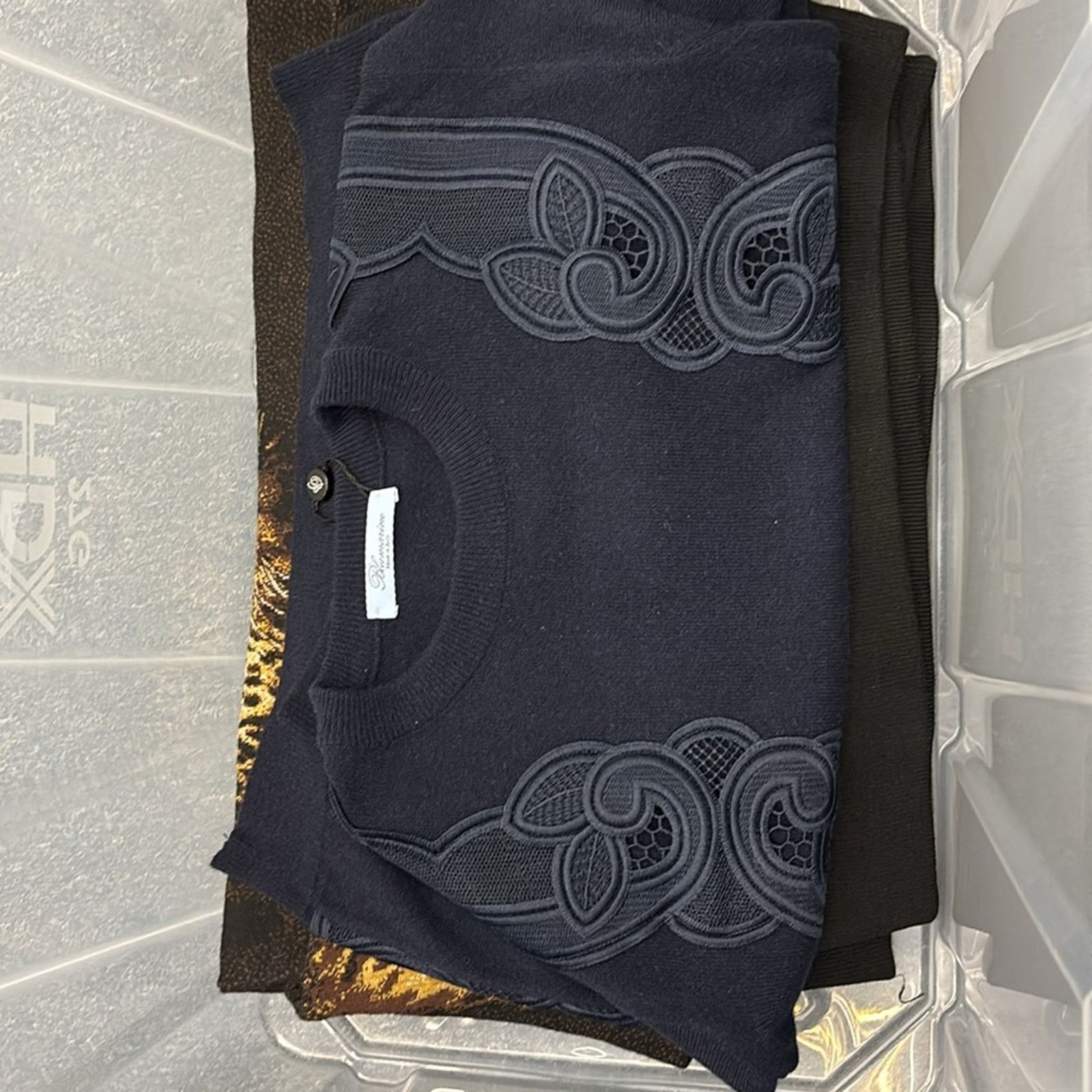 Blumarine NWT Blumarine Dark Blue Embroidered Top Size M Size M / US 6-8 / IT 42-44 - 9 Thumbnail