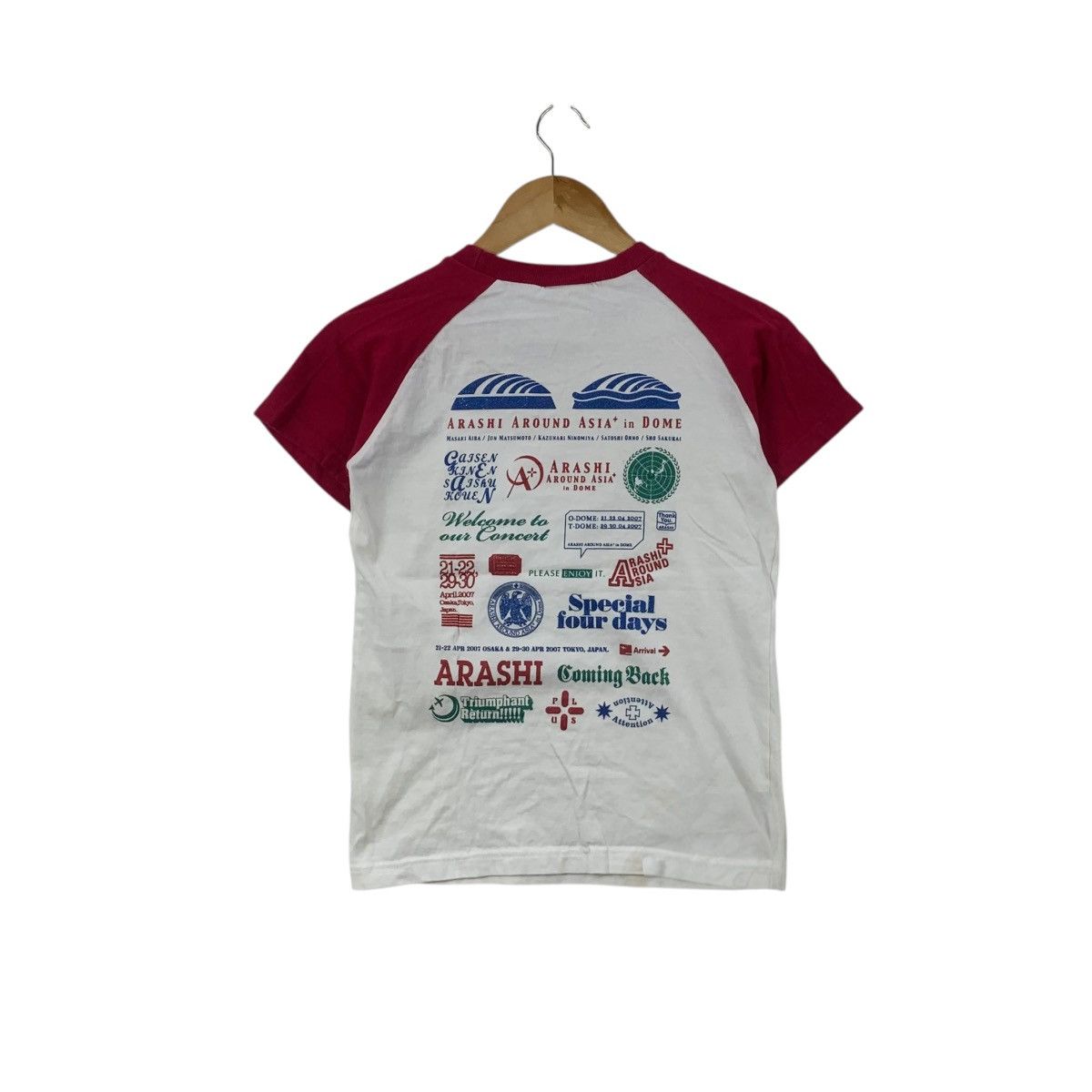 Band Tees ARASHI AROUND ASIA 2007 Dome Tour Boy Band Tee Shirt Top Size XS / US 0-2 / IT 36-38 - 6 Thumbnail