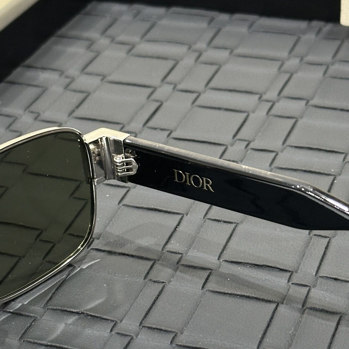 Dior CHRISTIAN DIOR LABEL S2U F0C0 SUNGLASSES Size ONE SIZE - 5 Thumbnail