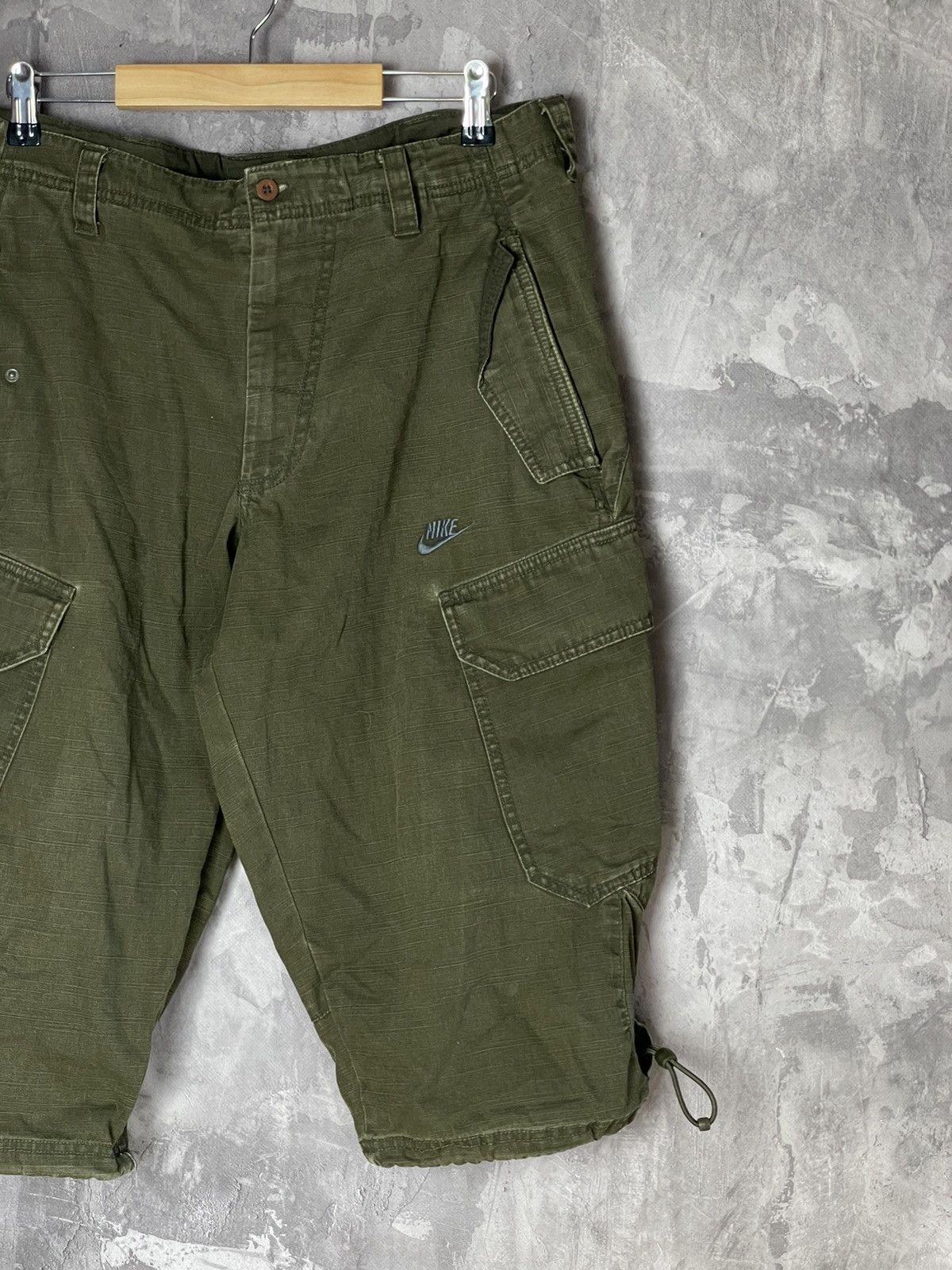 Other Nike Vintage Faded Cropped Cargo Pants Breeches Size US 32 / EU 48 - 3 Thumbnail
