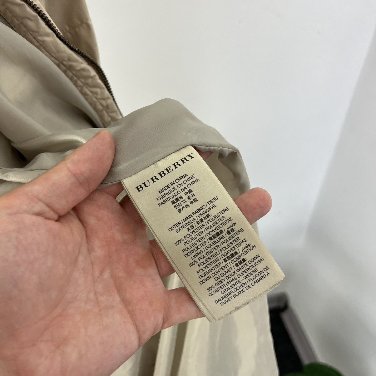 Burberry Luxury Burberry Brit Down Puffer Jacket Size L / US 10 / IT 46 - 11 Thumbnail